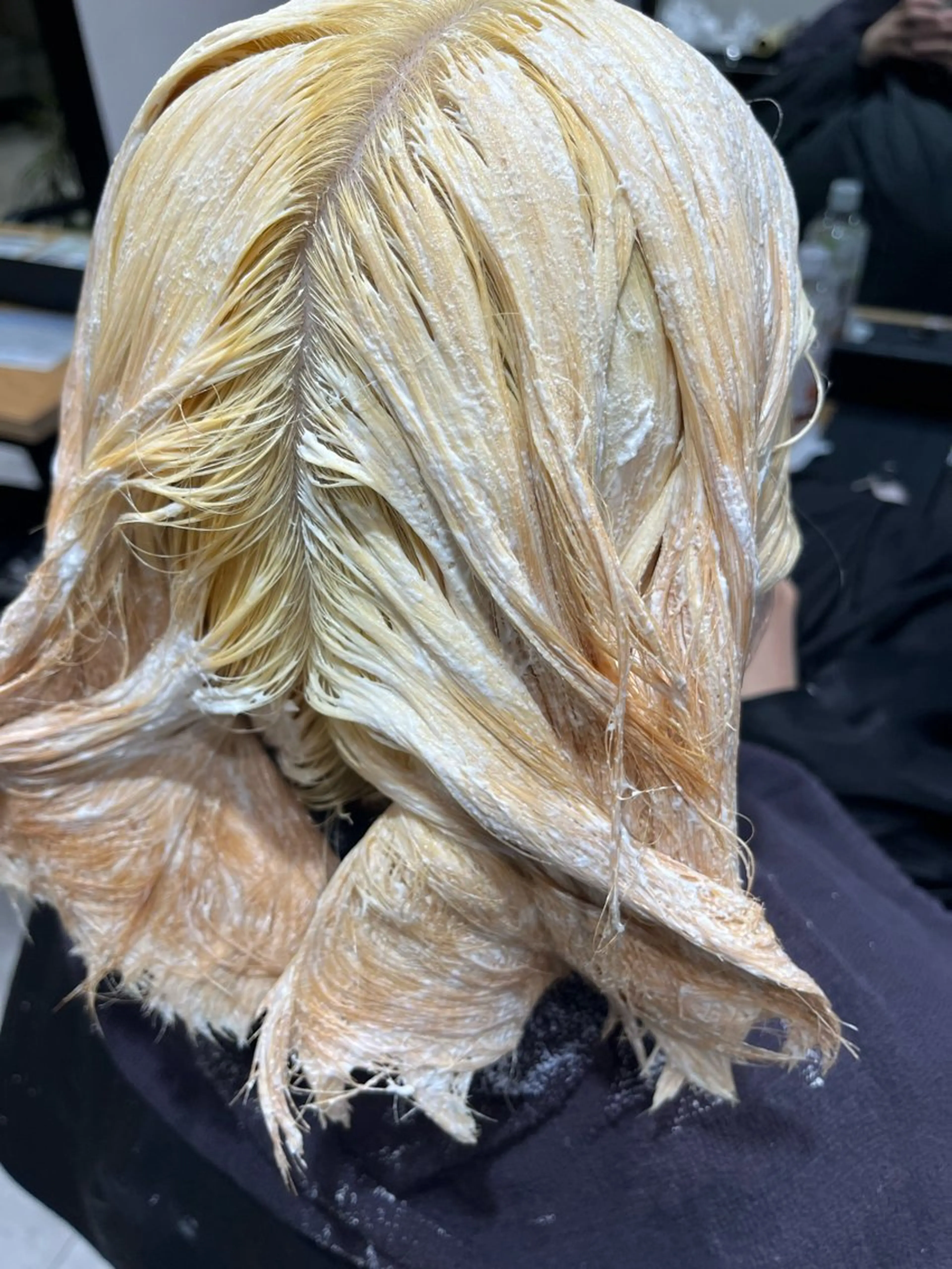 カラー ブリーチ NYLON.所属・ブリーチ/縮毛矯正 ❤️‍🔥シンノスケのヘアスタイル