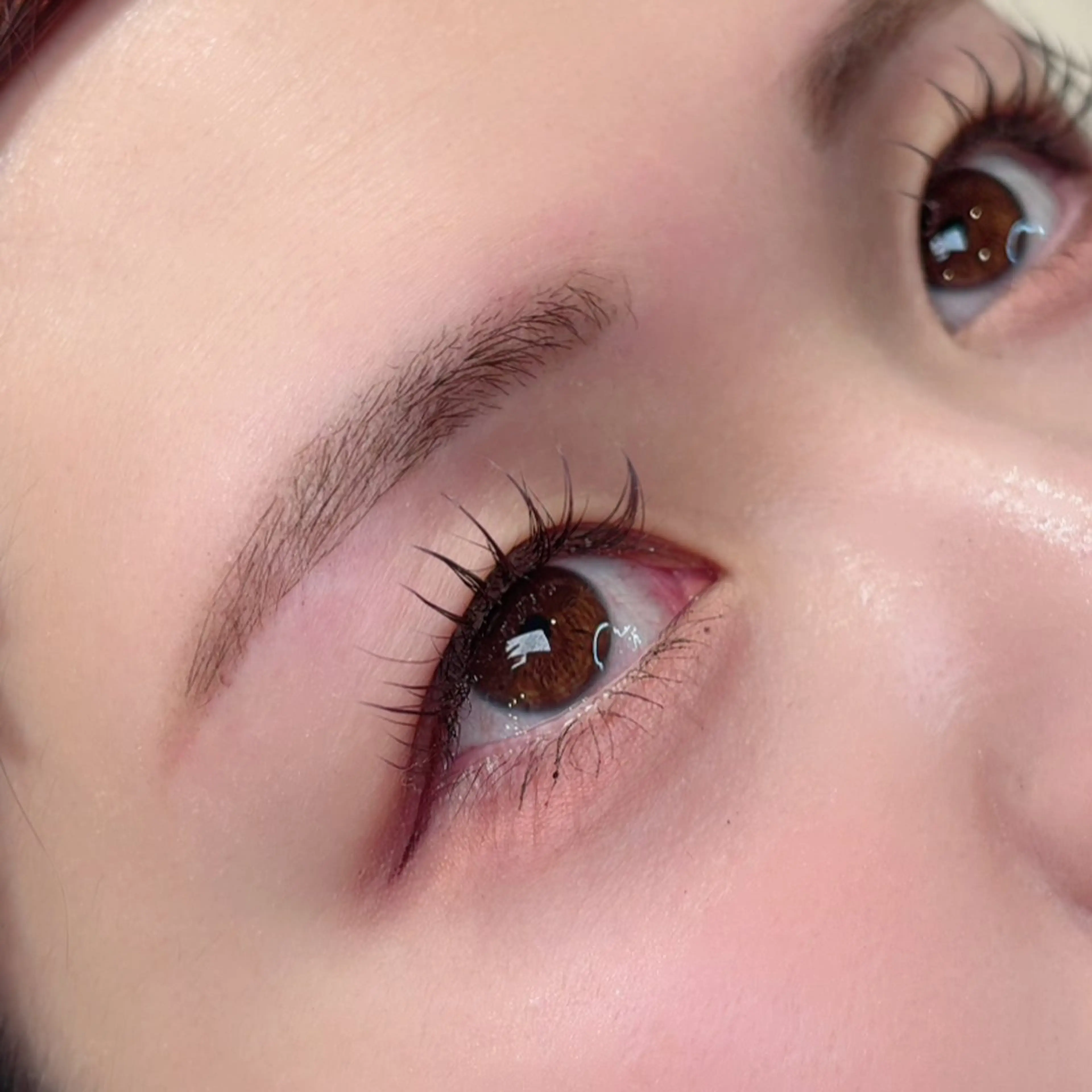 アイブロウ Norn海老名店 松井の眉毛・アイブロウイメージ