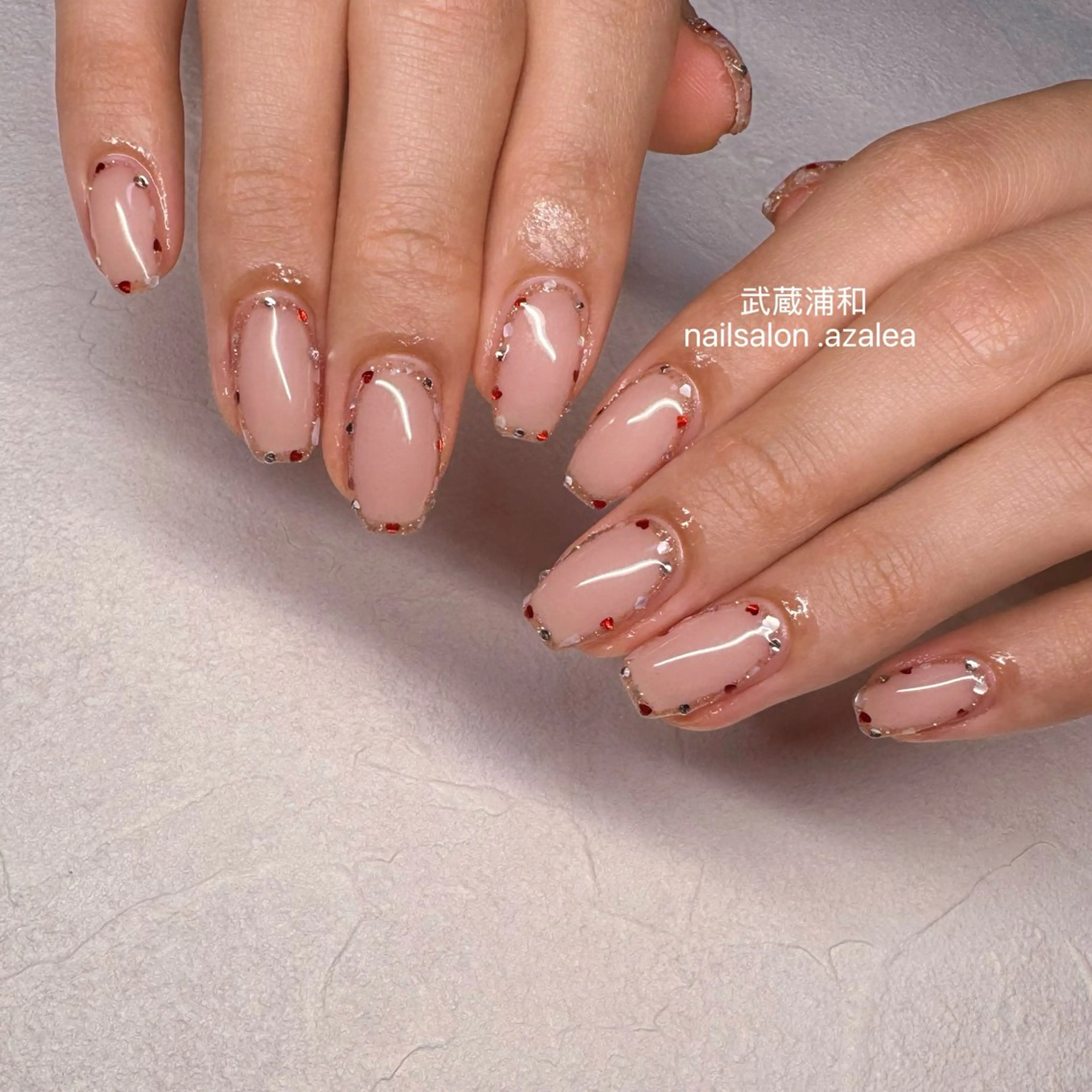 ネイル ハンドネイル R inのネイルデザイン