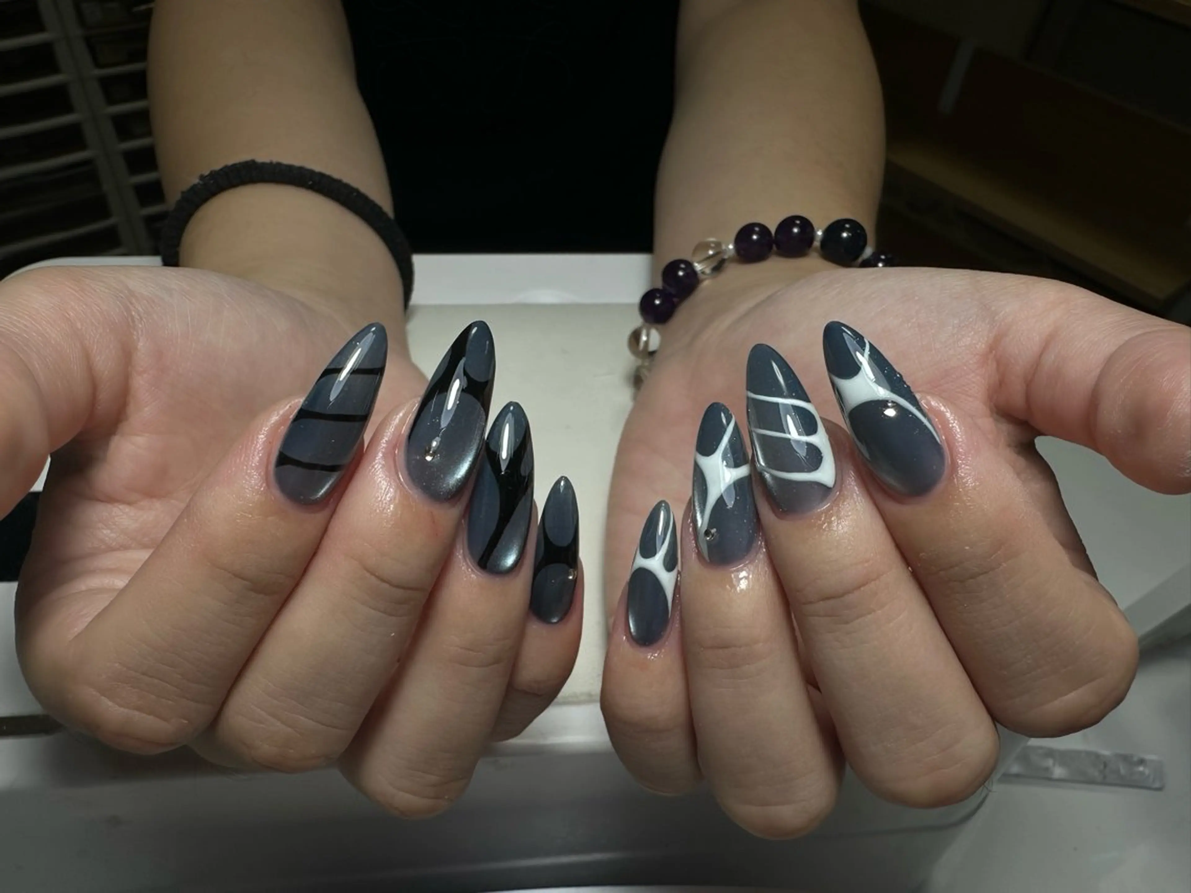 ネイル ハンドネイル NAIL CIRCLESのネイルデザイン