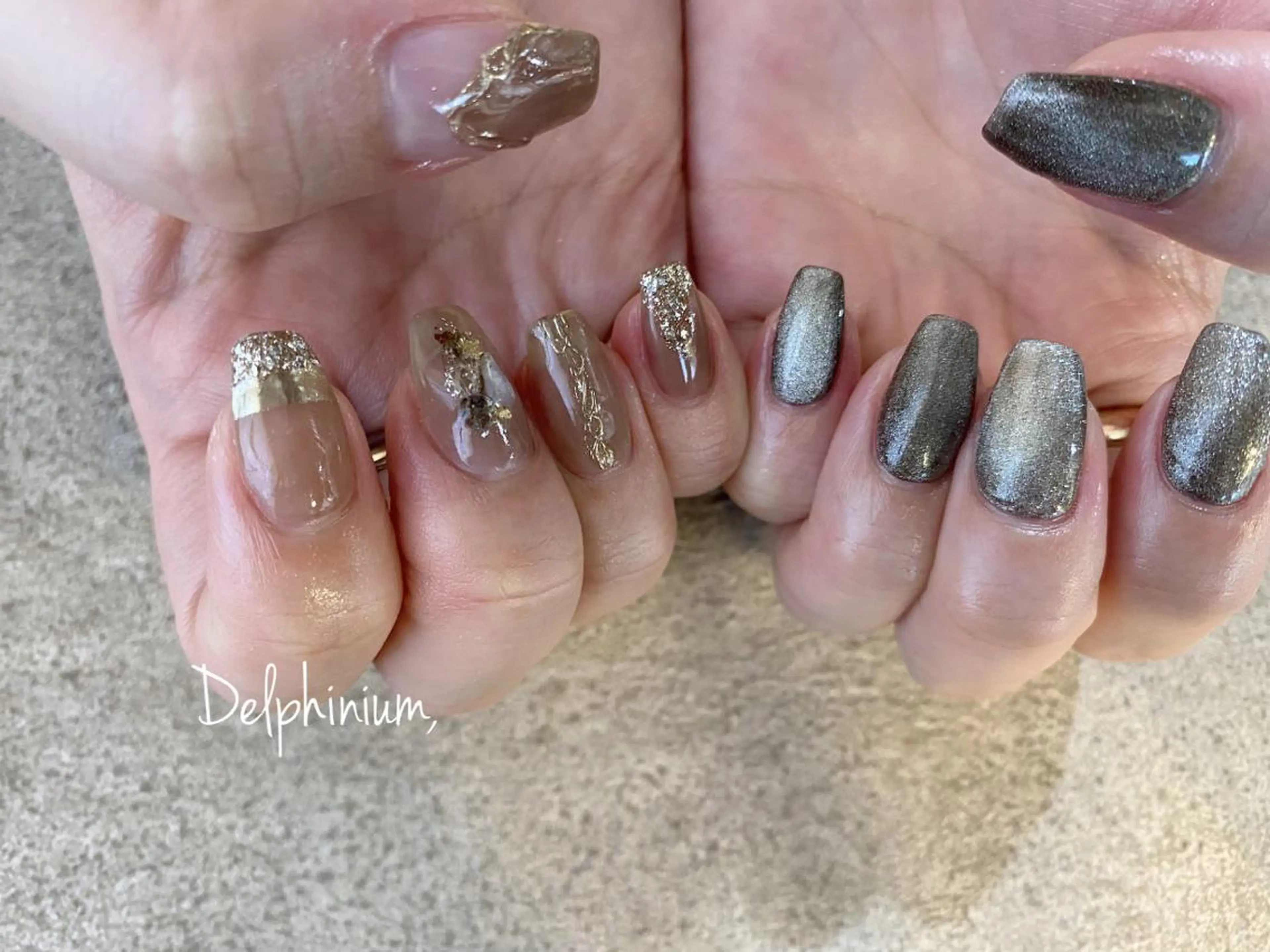 ネイル マグネットネイル ニュアンスネイル ハンドネイル 岡本 友恵のネイルデザイン