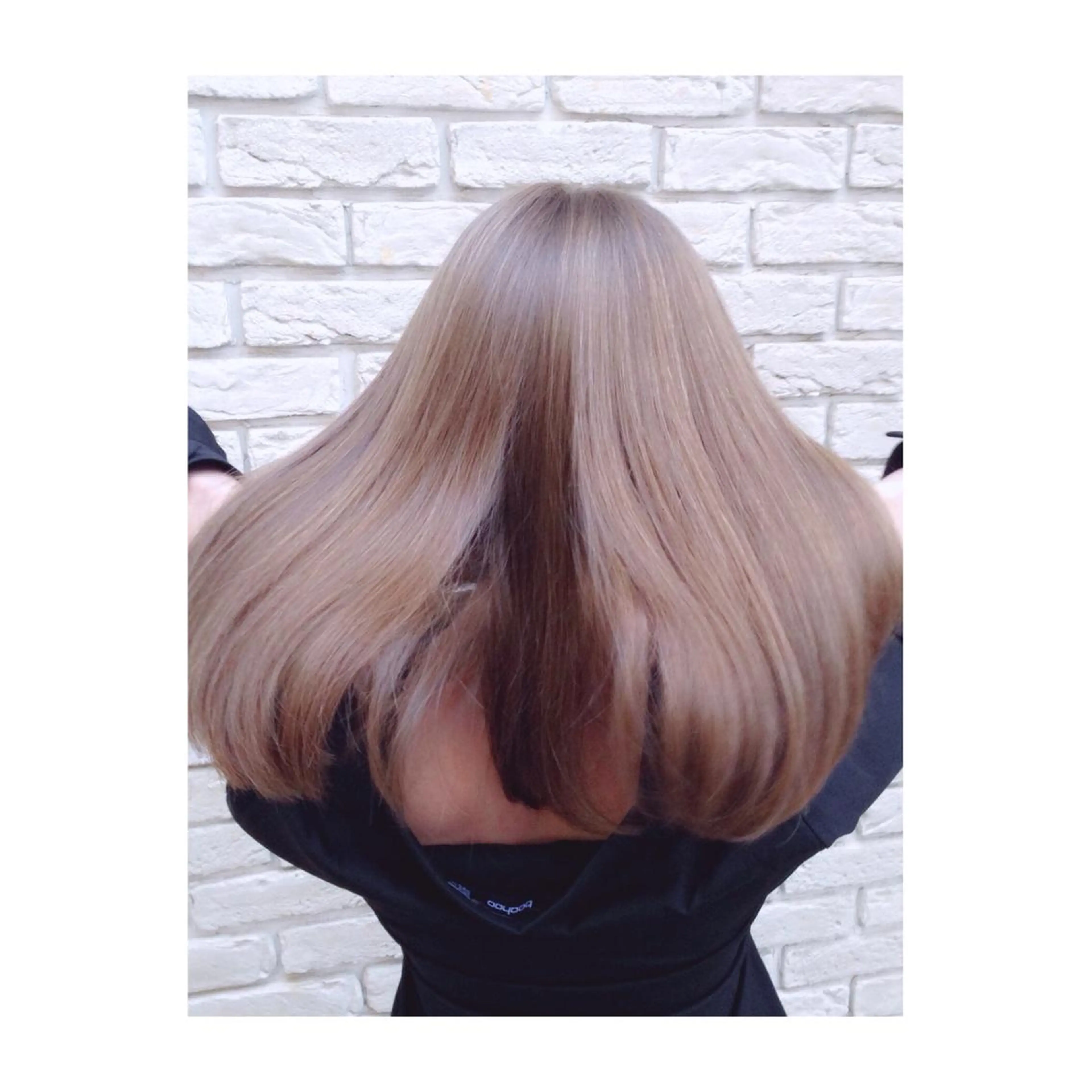 ミディアム セミロング ロング カラー パーマ アオガミ （前髪顔周りカット）のヘアスタイル