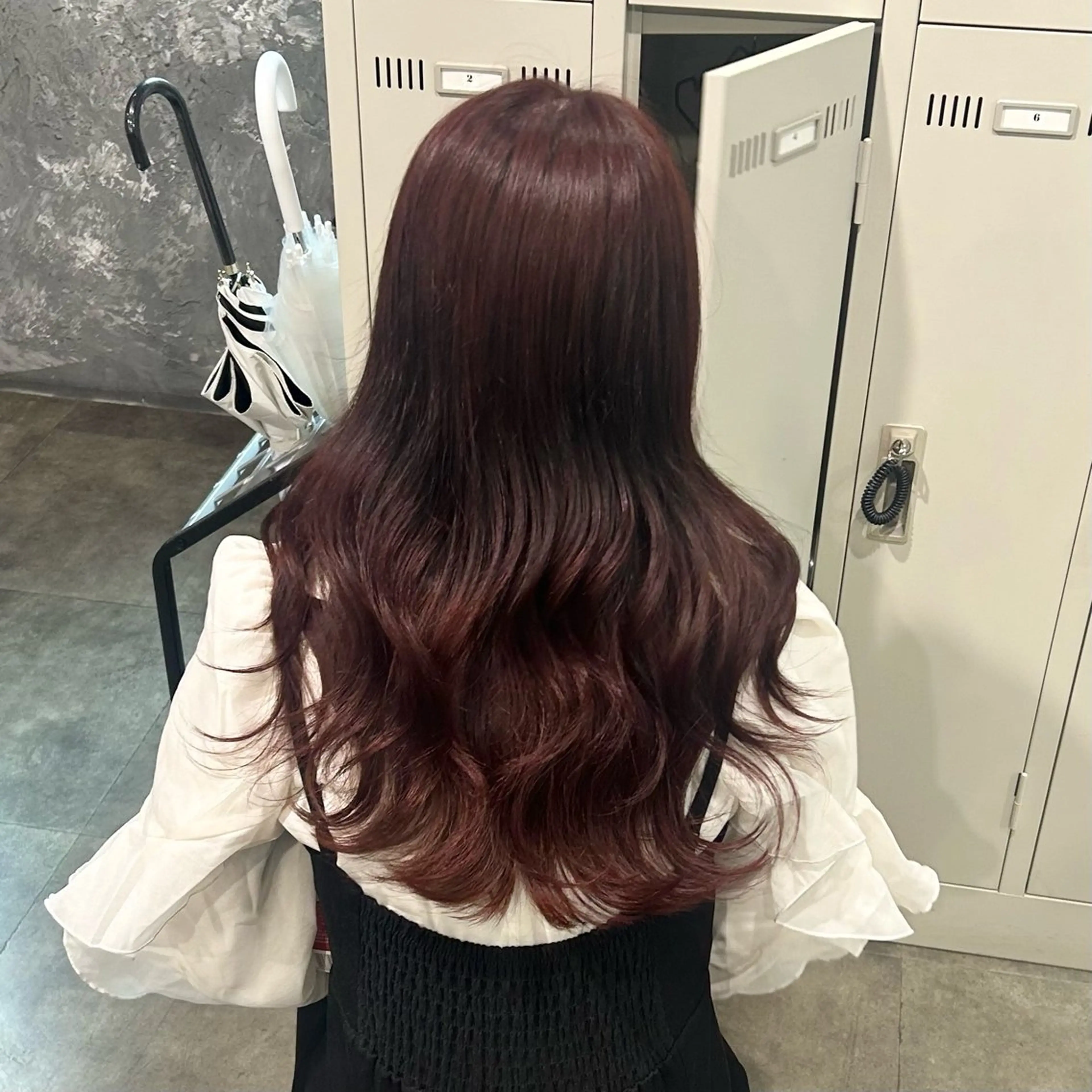 セミロング IS所属・横浜美容室/透明感 カラー/レイヤーのヘアスタイル