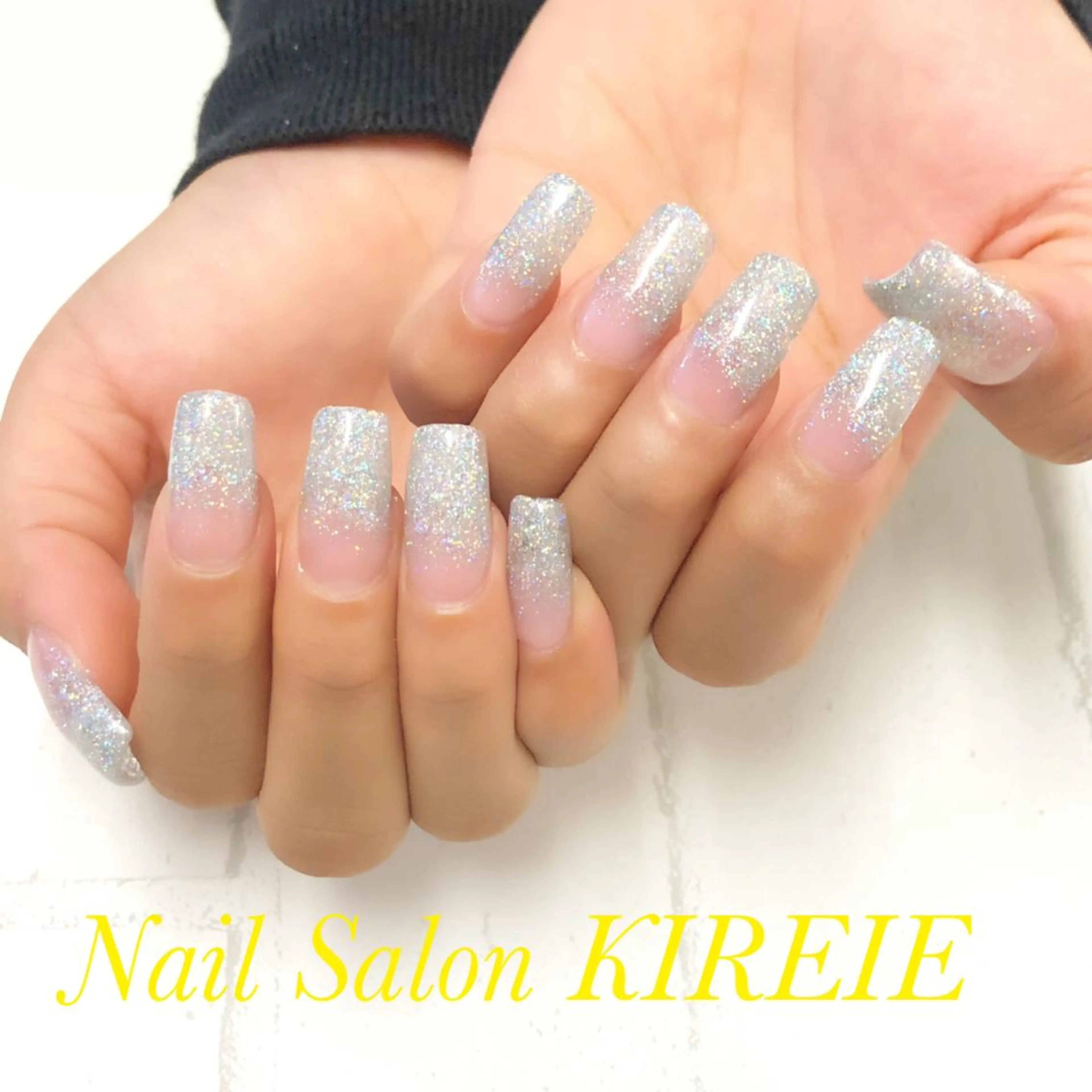 カラー ネイル グラデーションカラー グラデーション ラメ(グリッター) ラメグラデーション スカルプネイル KIREIE NAILSのネイルデザイン