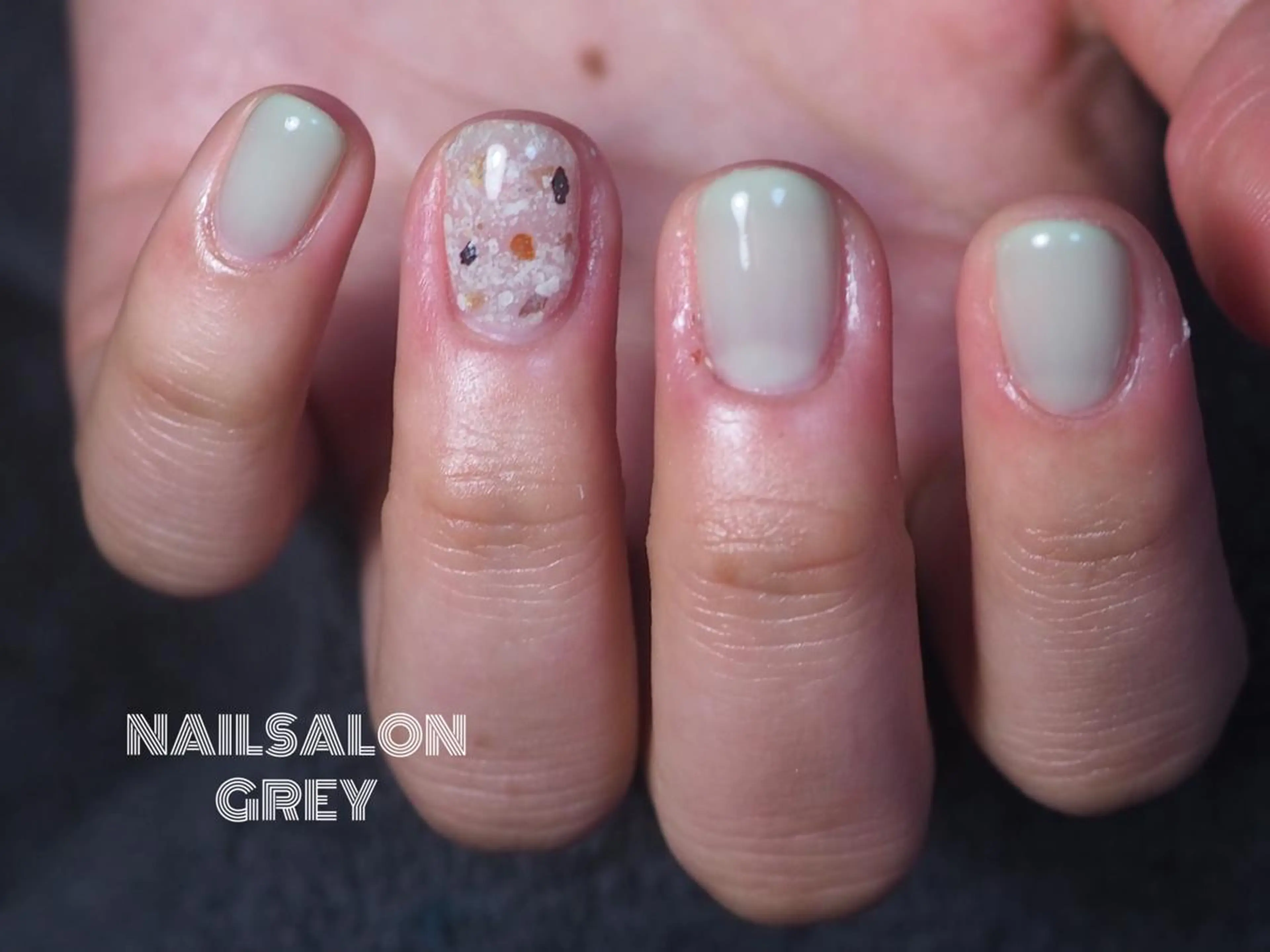 ネイル 【GREY】 TAIRAのネイルデザイン