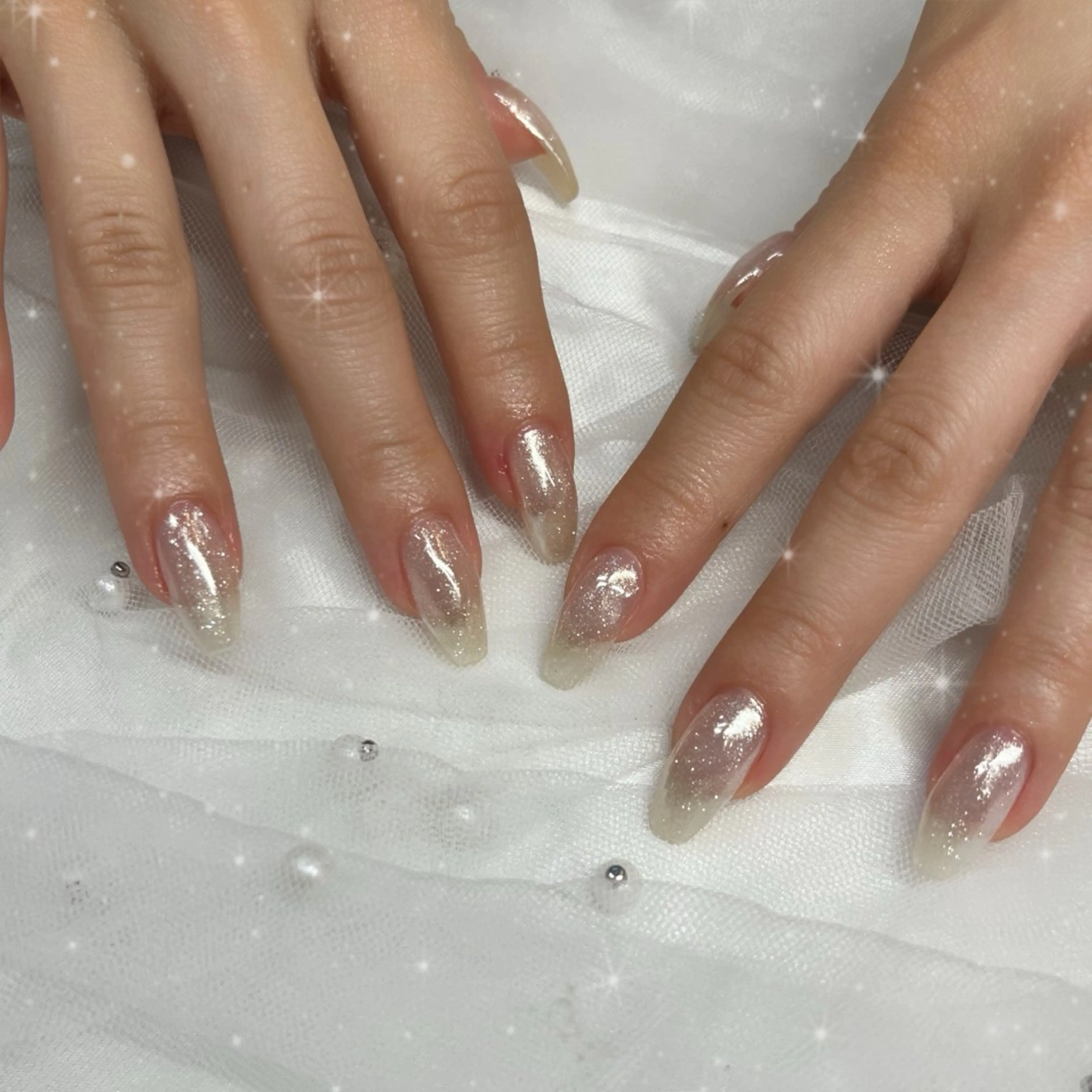 ネイル アートネイル ミラーネイル ハンドネイル ブルーデイジー栄本店所属・BlueDaisy 栄本店のネイルデザイン