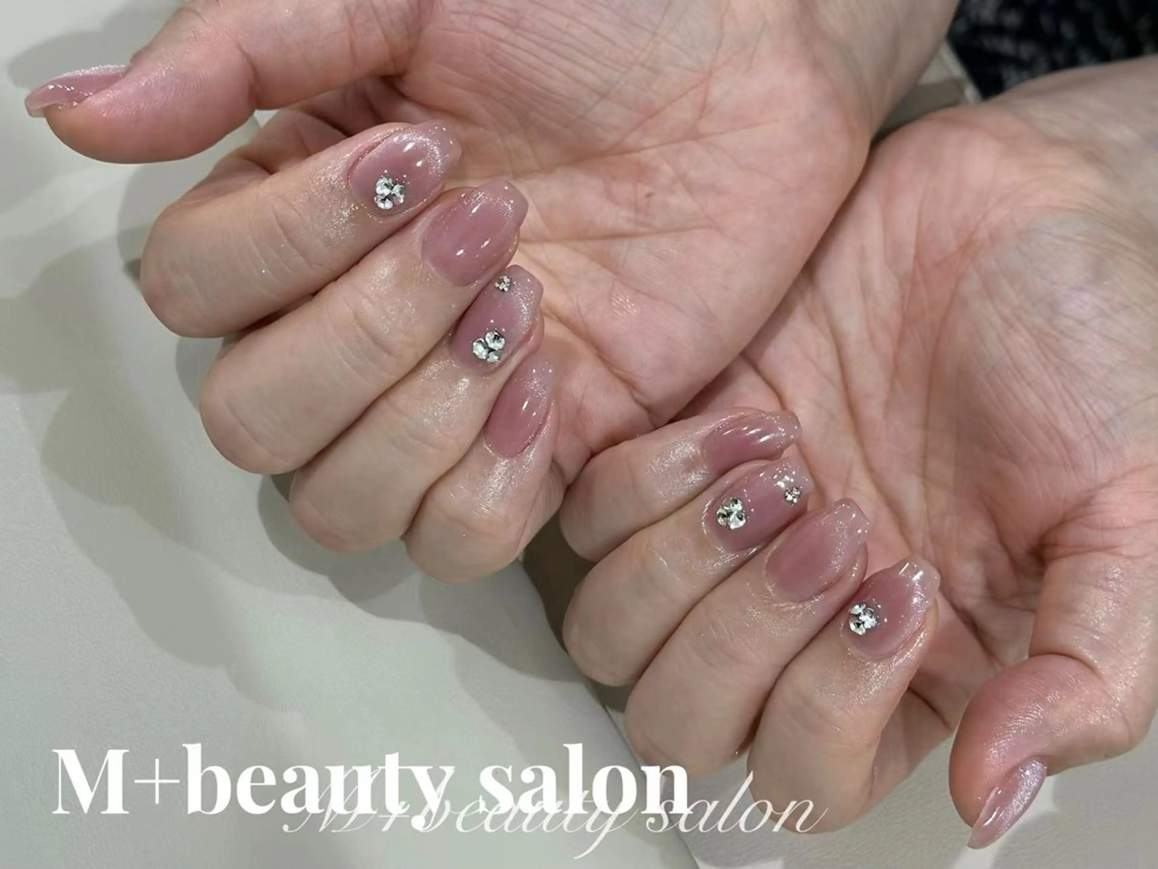 ネイル M+  Beauty Salonのネイルデザイン