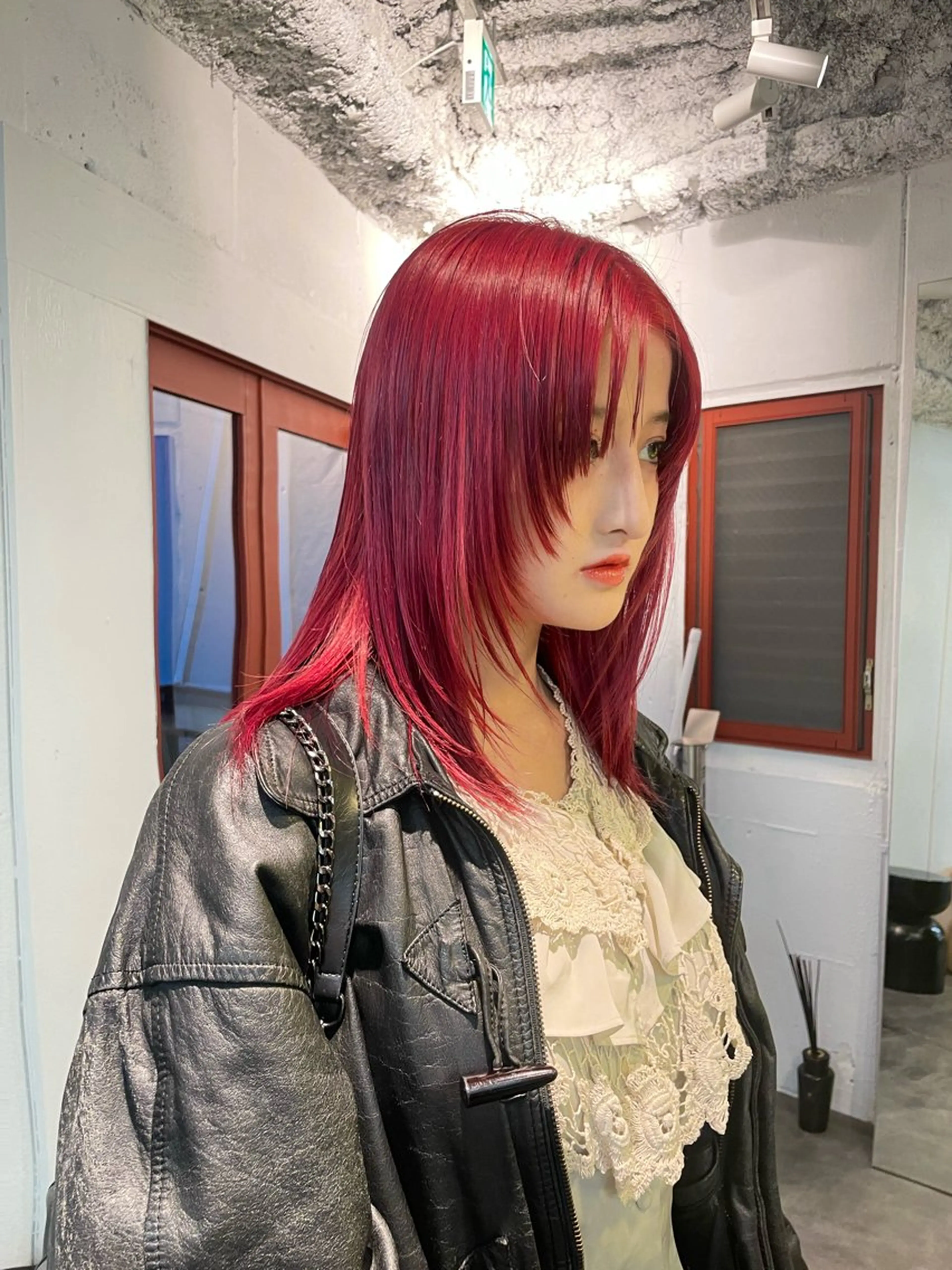 ミディアム カラー ヘアアレンジ レイヤーカット カット ヘアカラー トリートメント ハッシュカット/ 韓国ヘア☽⋰mahoのヘアスタイル