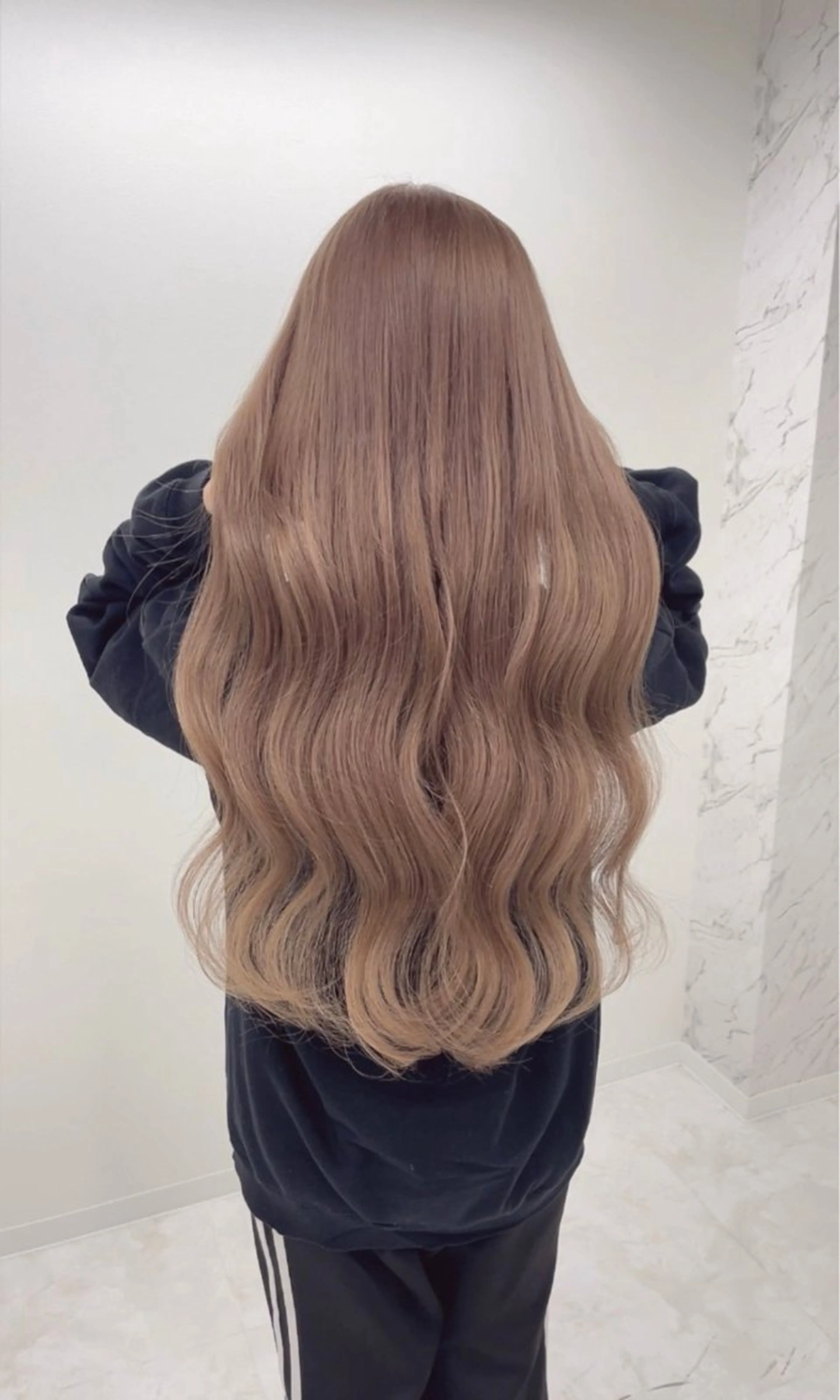 ロング カラー CHAiL.Yuzu 艶カラー韓国エクステのヘアスタイル