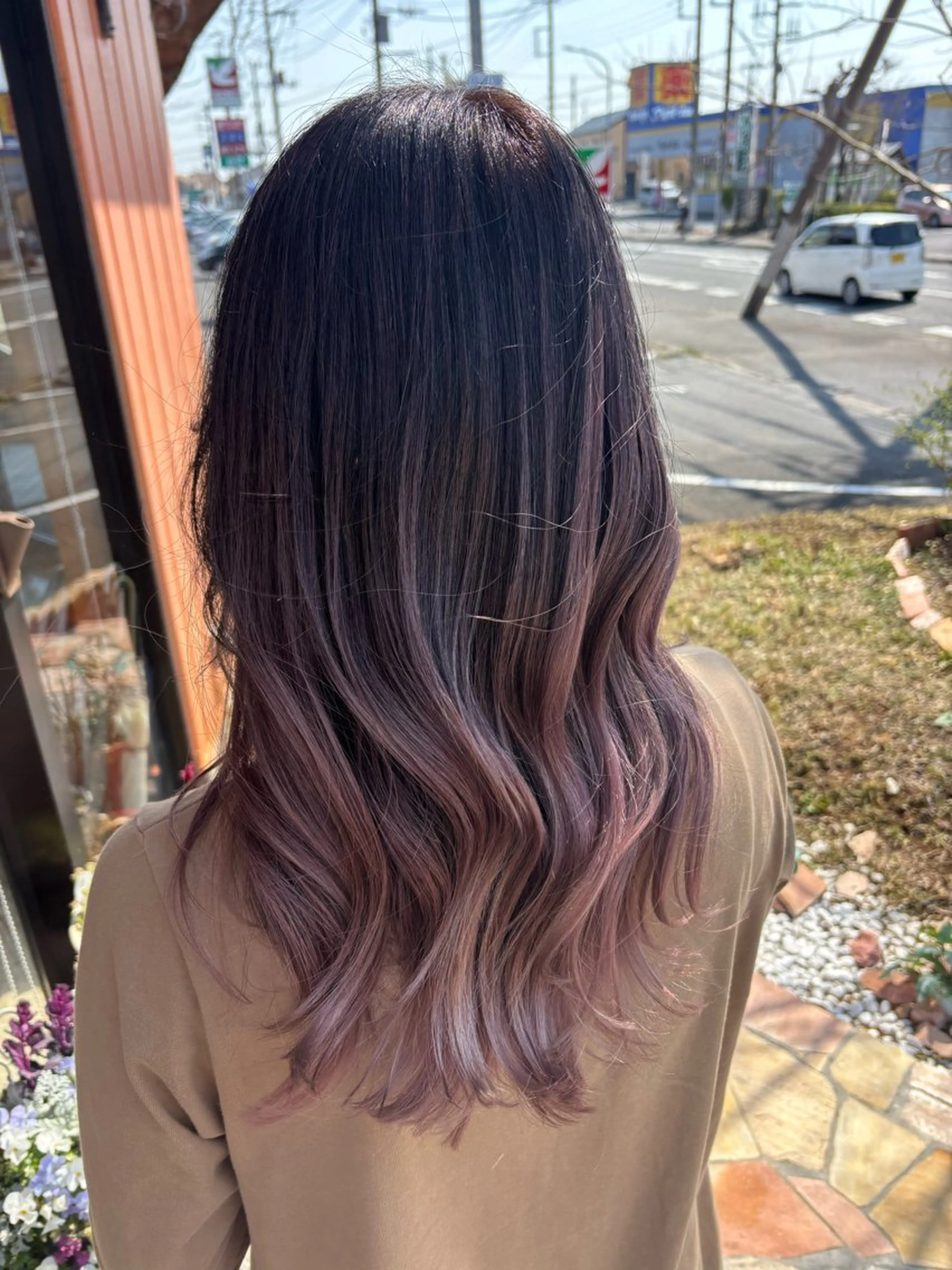 ロング 山下 まりなのヘアスタイル