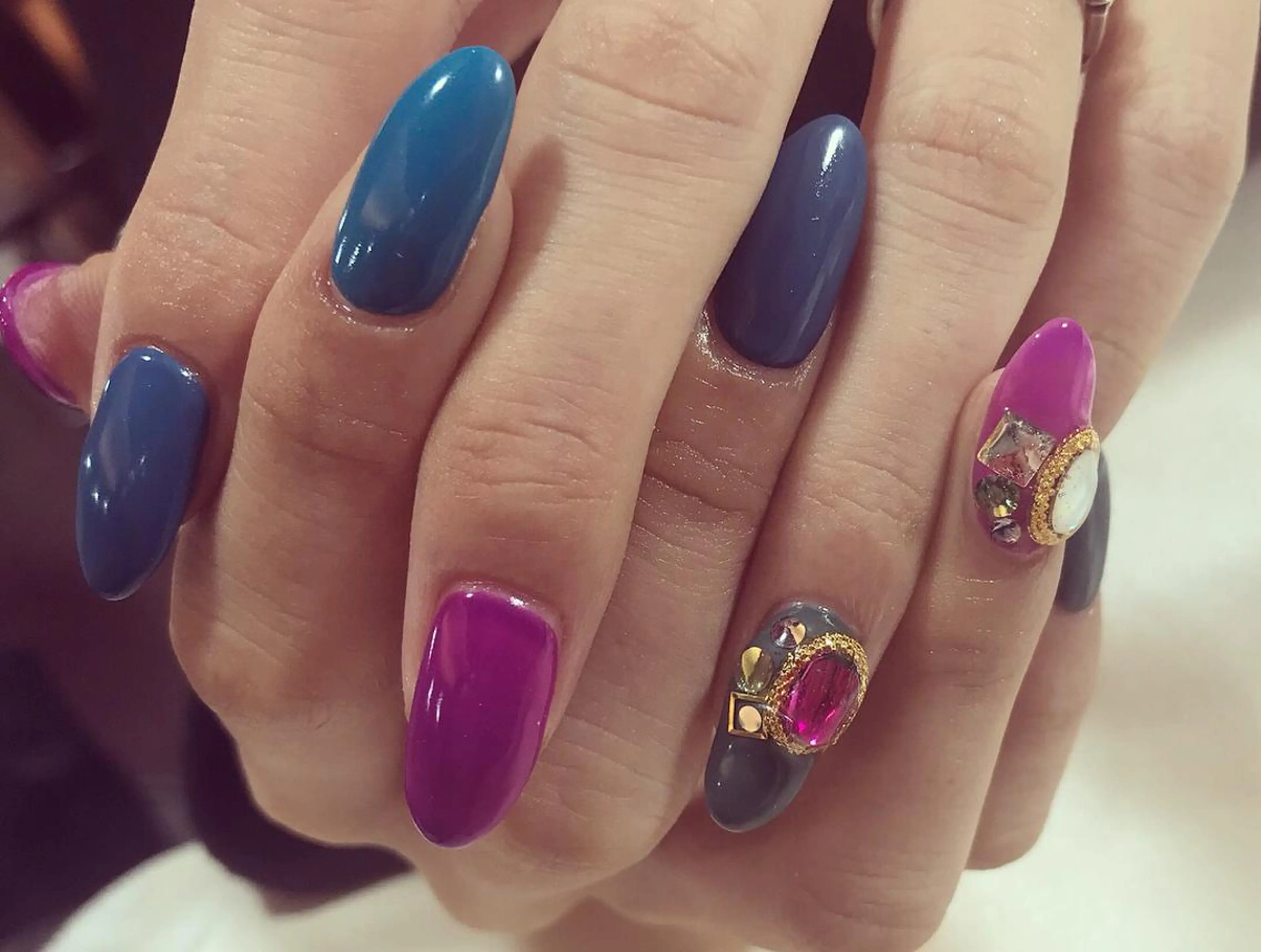 ネイル nailsalon colon所属・nailartist lisaのネイルデザイン
