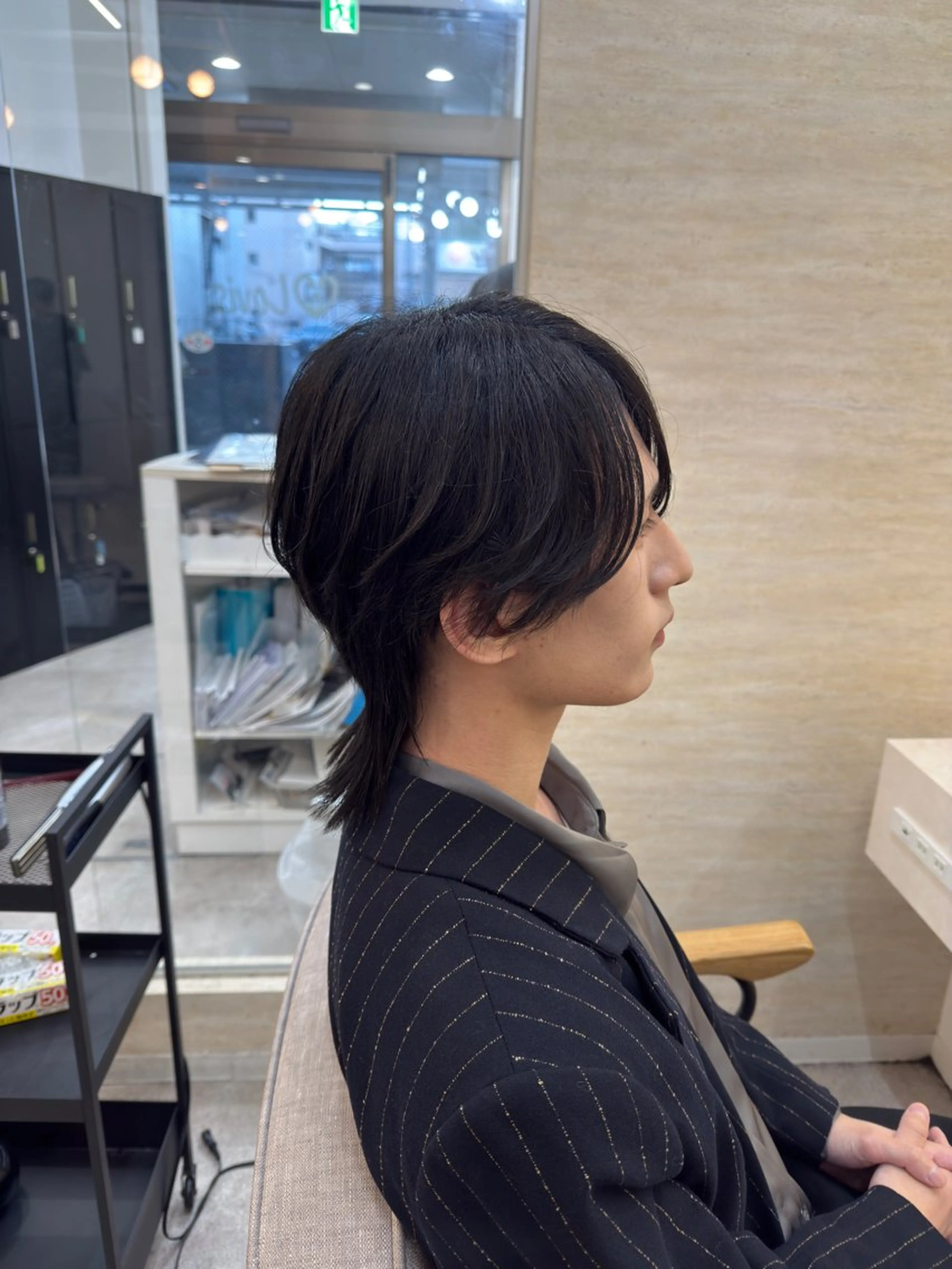 ミディアム メンズ メンズデザインカット メンズウルフカット デザインカット レイヤーカット ウルフカット カット 熊谷ウルフ・レイヤー あゆむのヘアスタイル