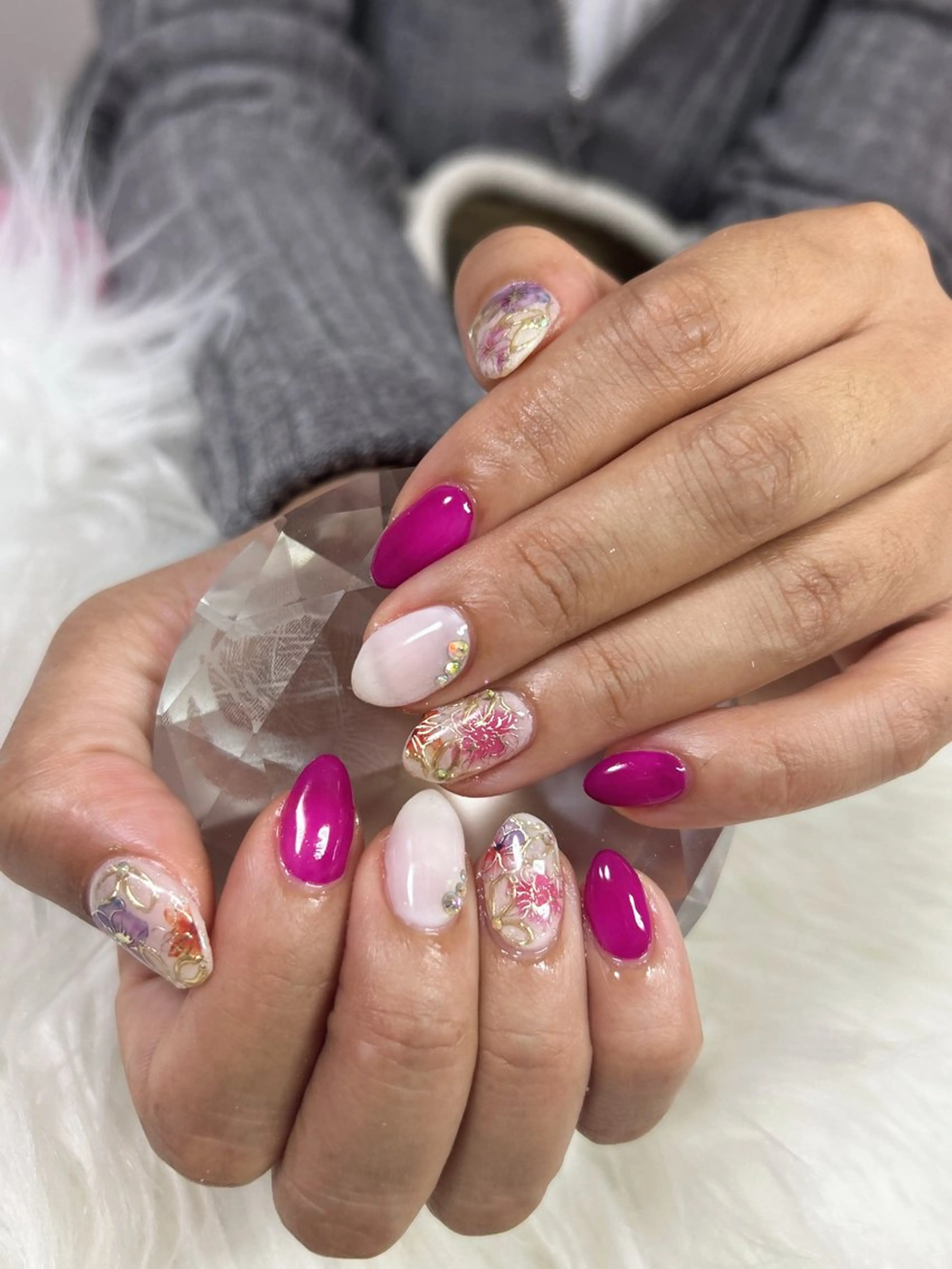 ネイル Beauty　salon Alona所属・Nail salon Charmanteのネイルデザイン