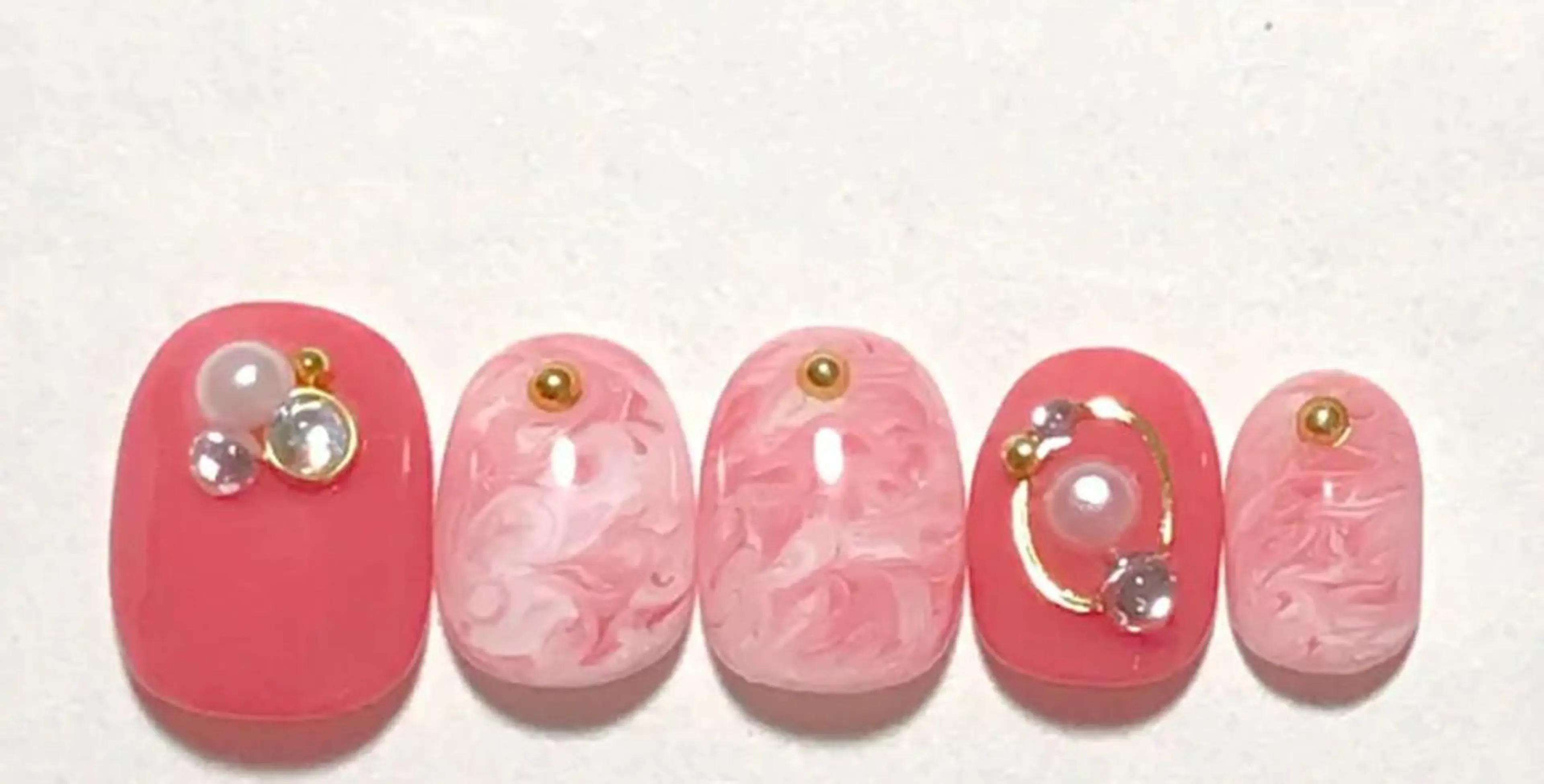 ネイル ハンドネイル ゲン レイカのネイルデザイン