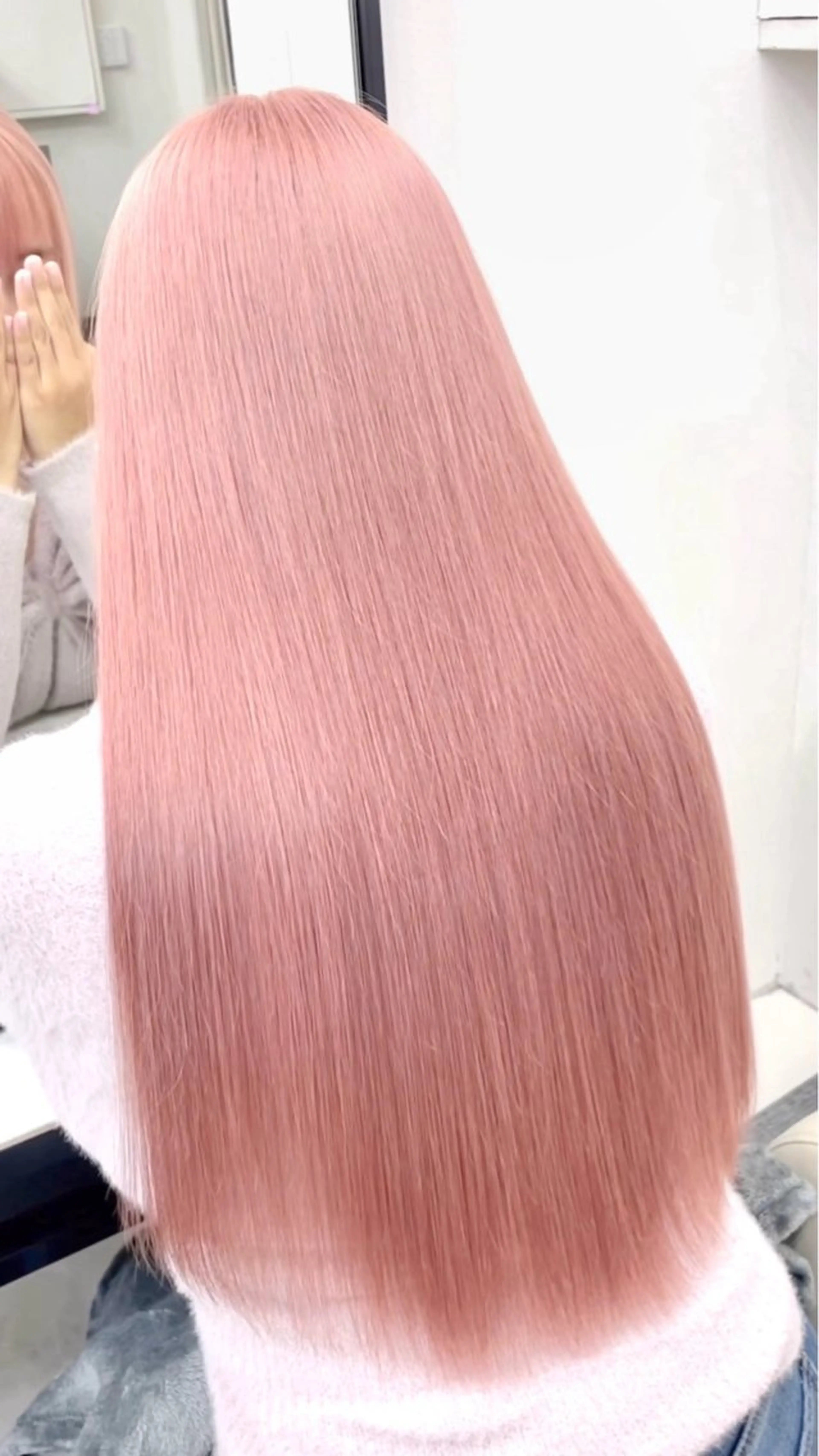 ロング ヘアカラー wistell所属・ハイトーン/艶カラー sarina🩷のヘアスタイル