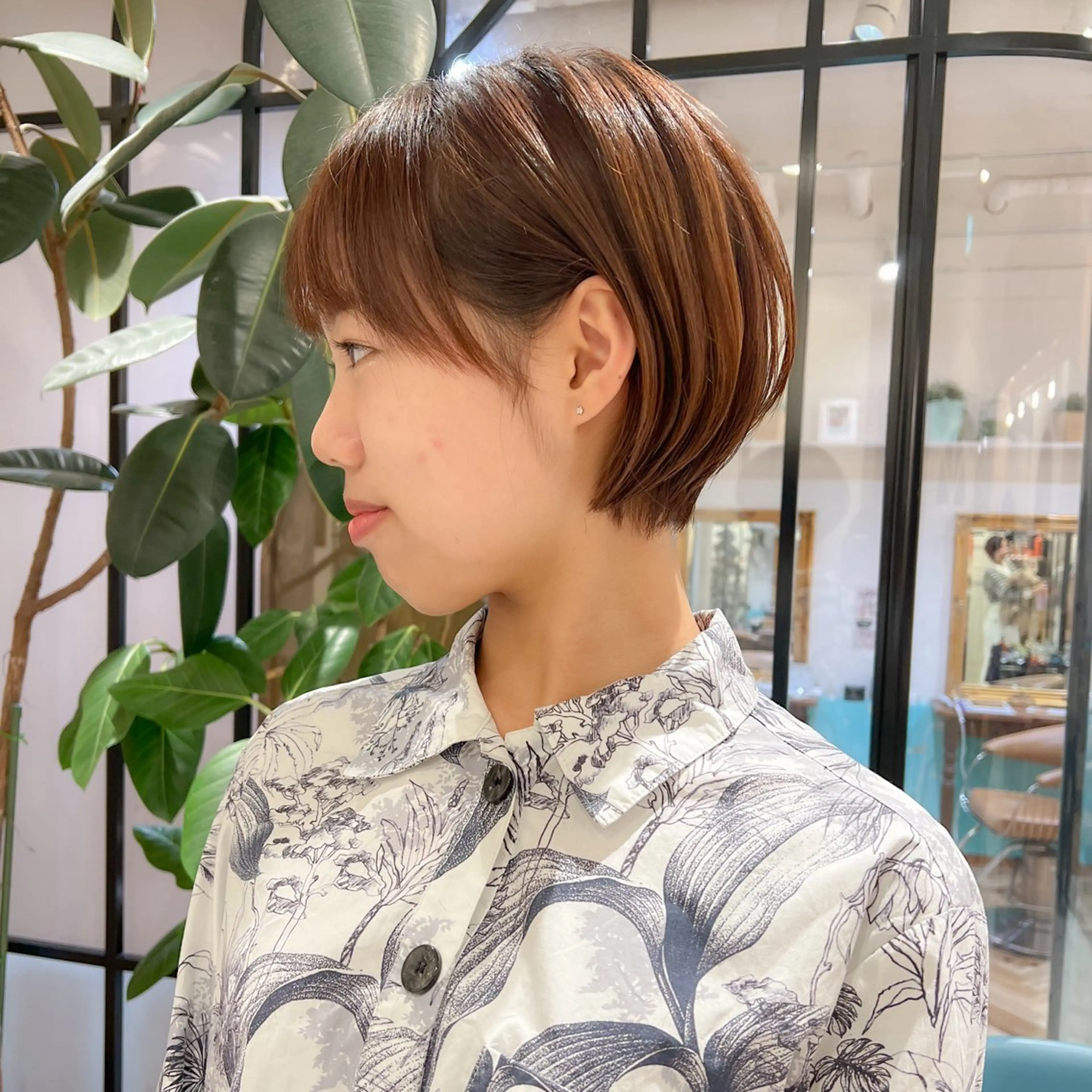 ショート カラー ボブ/巻ける縮毛矯正 /韓国レイヤーはなのヘアスタイル