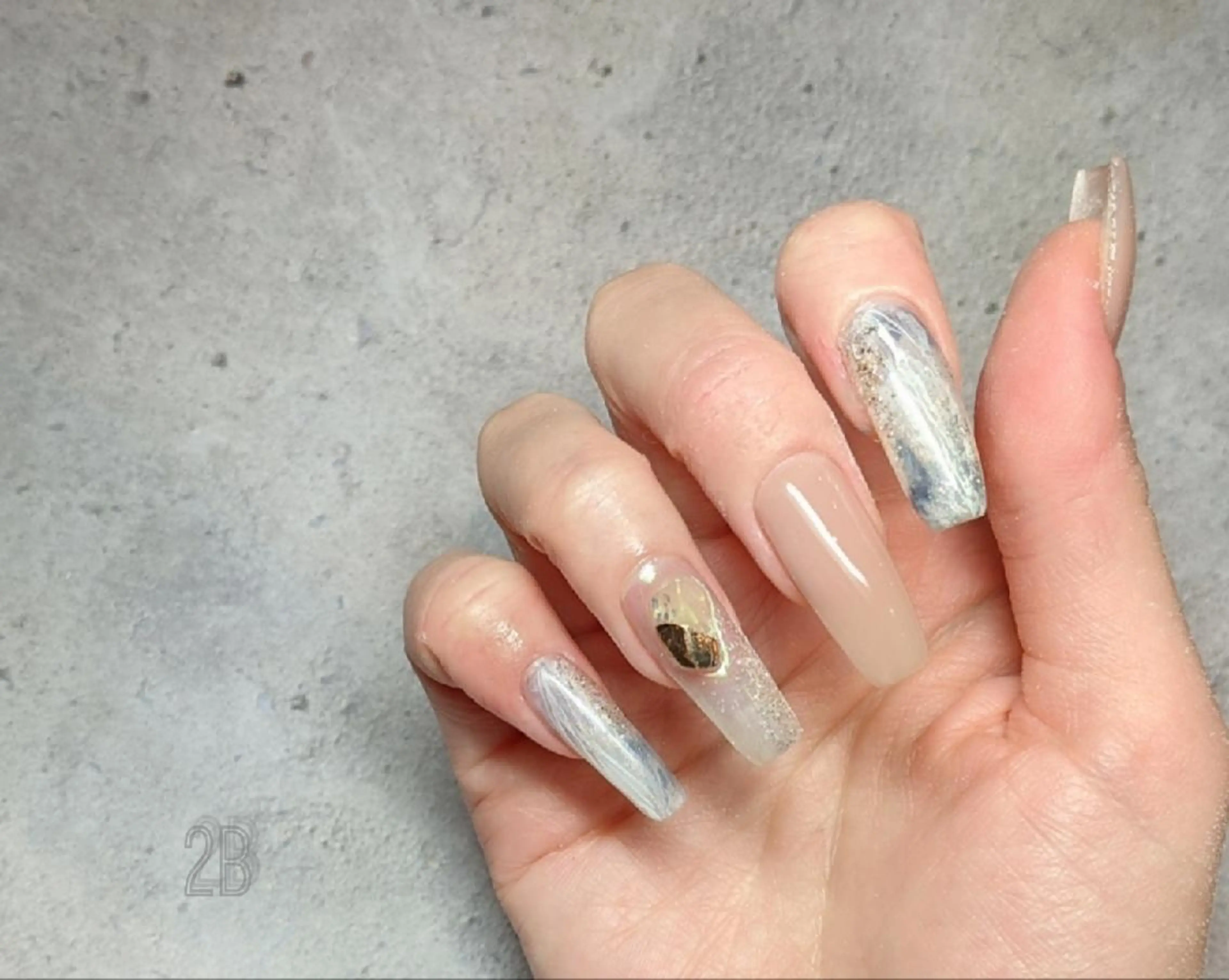 ネイル ニュアンスネイル 2B__nails ニービー京都伏見区のネイルデザイン