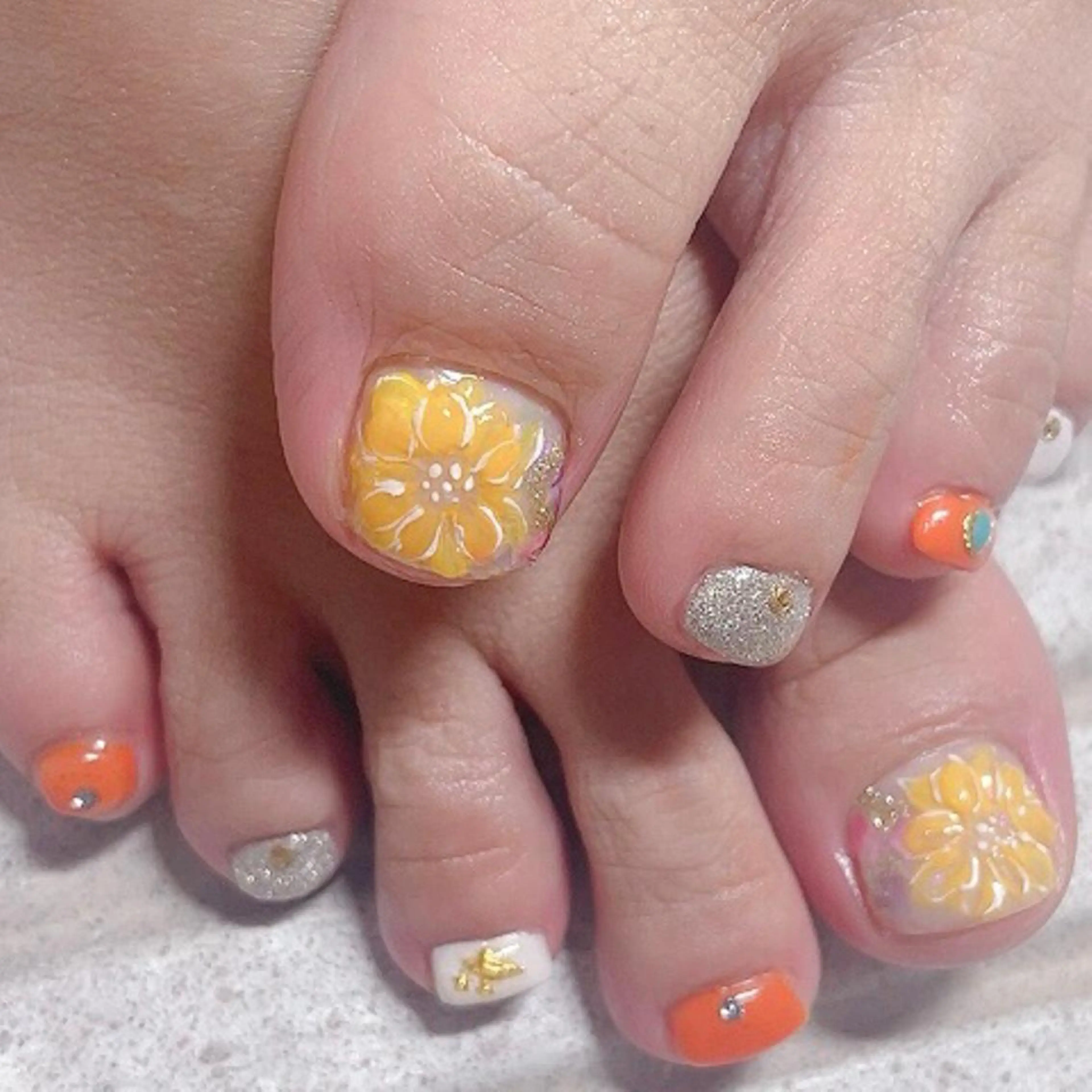 ネイル フットネイル 持ち込み 奥園 良恵のネイルデザイン