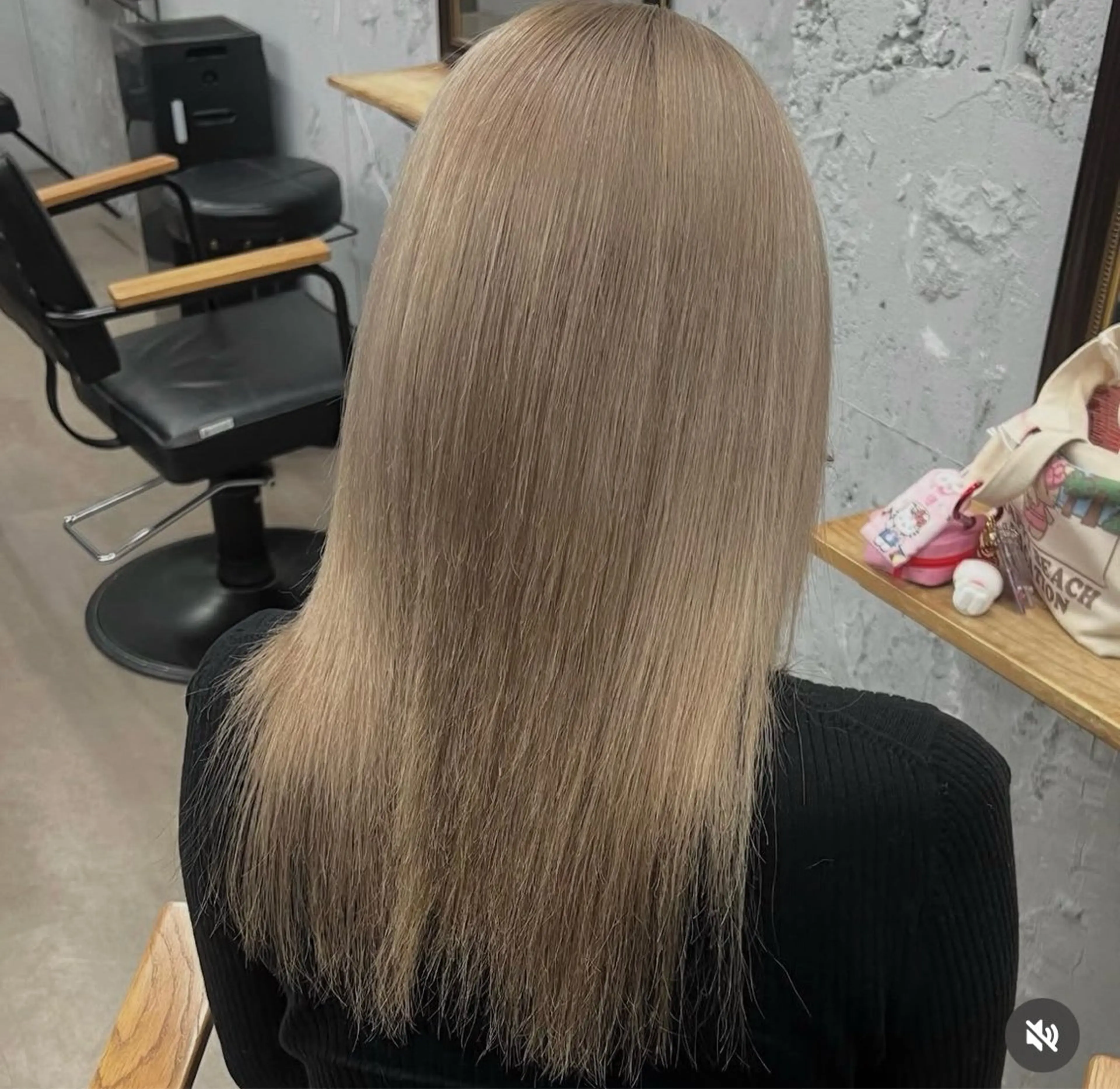 セミロング Lelie by artina所属・💚 AKI 💚のヘアスタイル