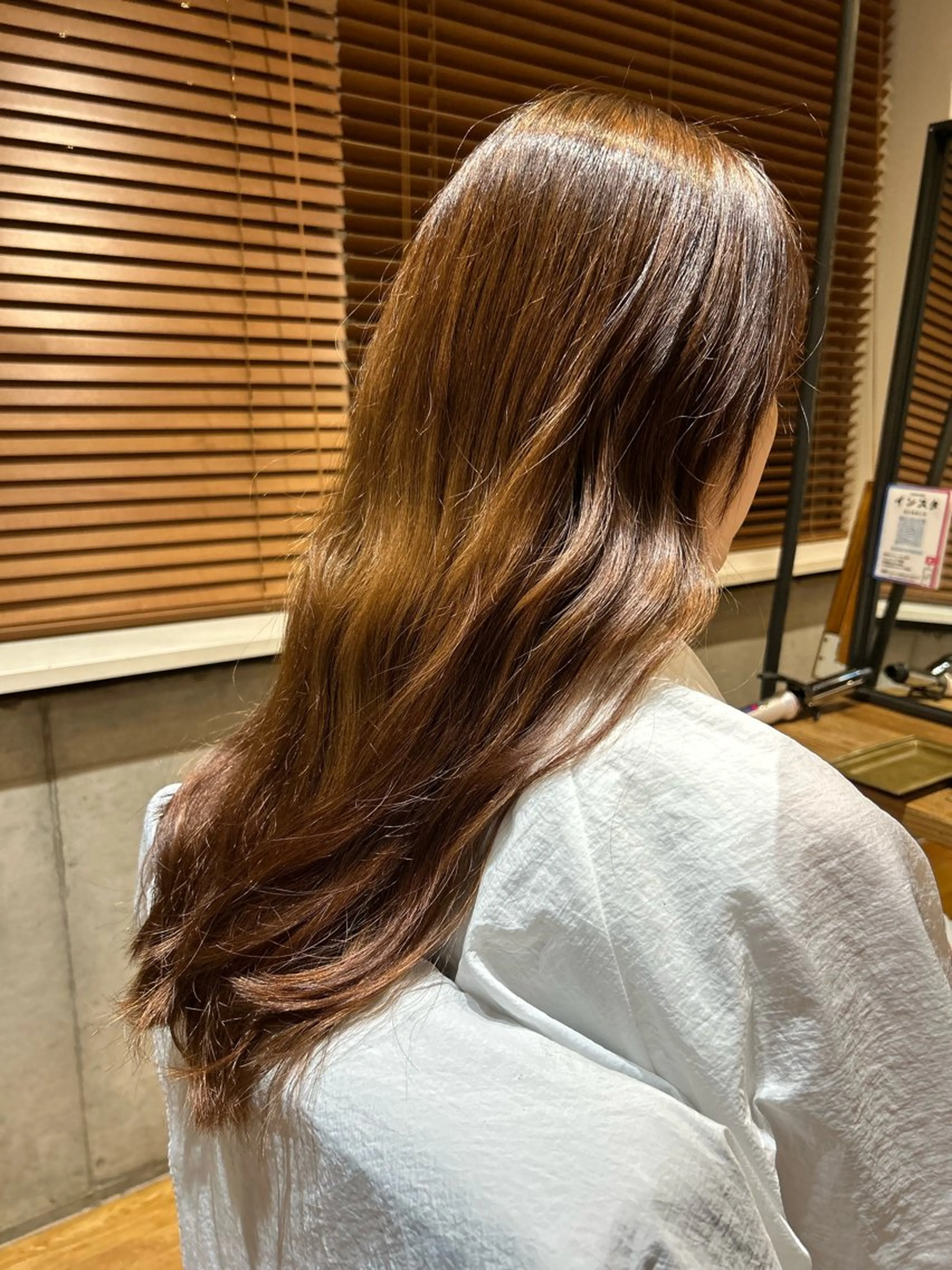 ロング インナーカラー 🌍櫻井海星のヘアスタイル