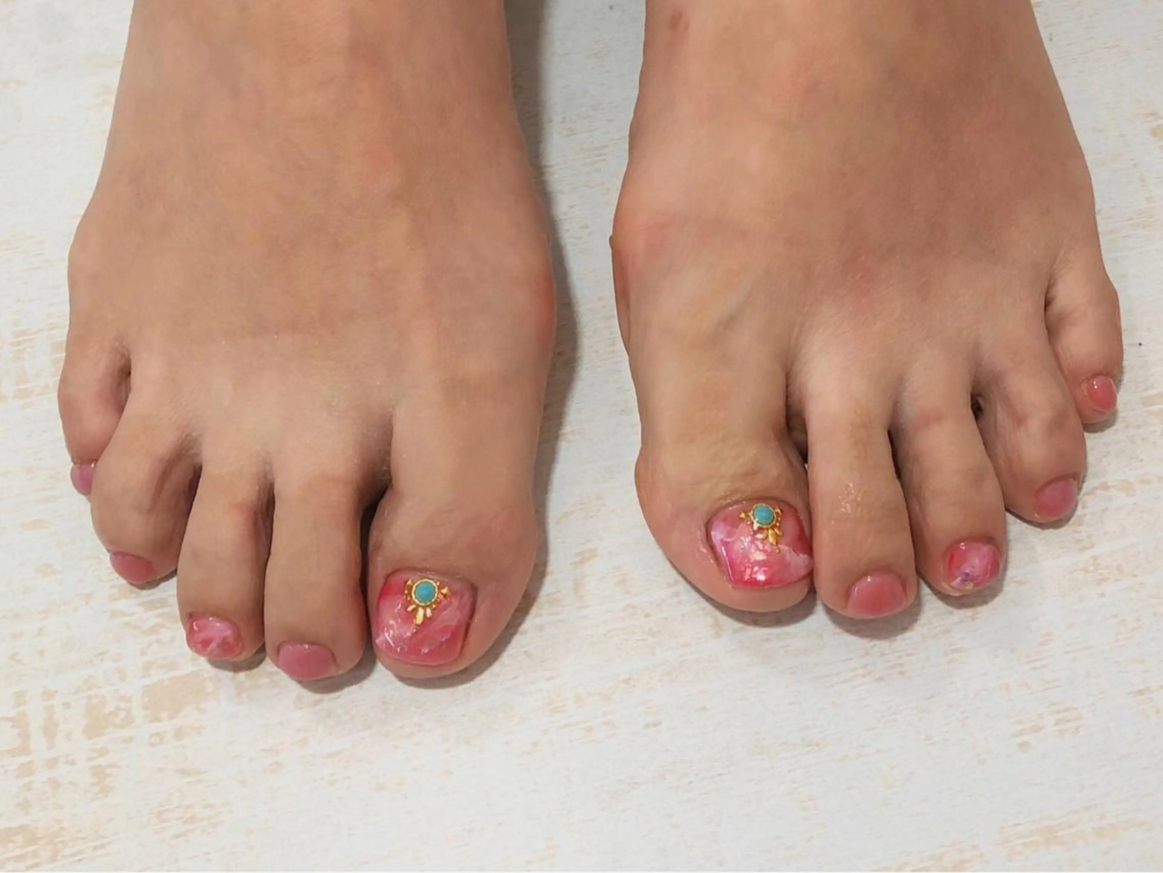 ネイル フットネイル 𖡼 yumenoのネイルデザイン