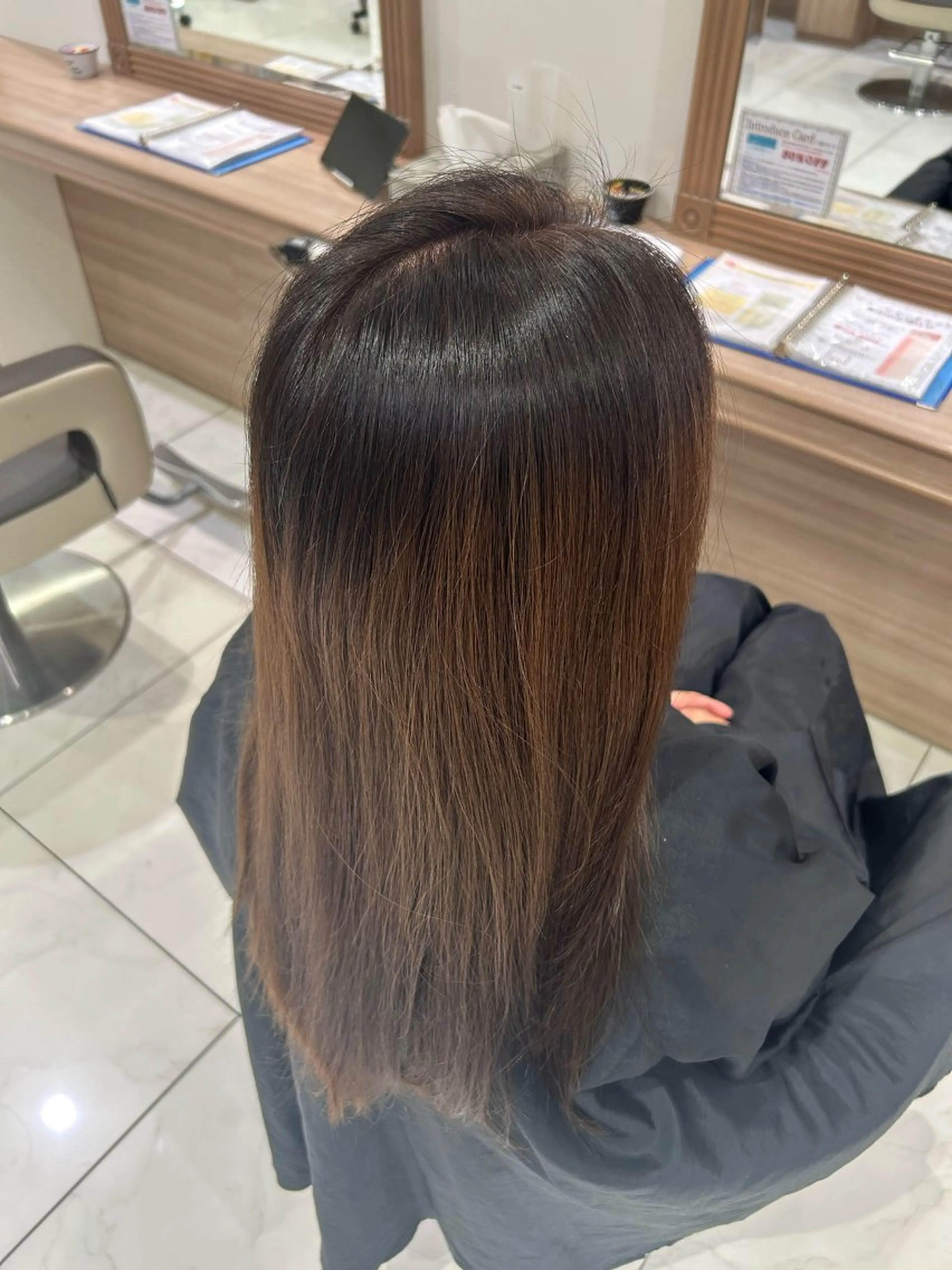 ロング カラー ヘアカラー 山内 星愛🫧のヘアスタイル