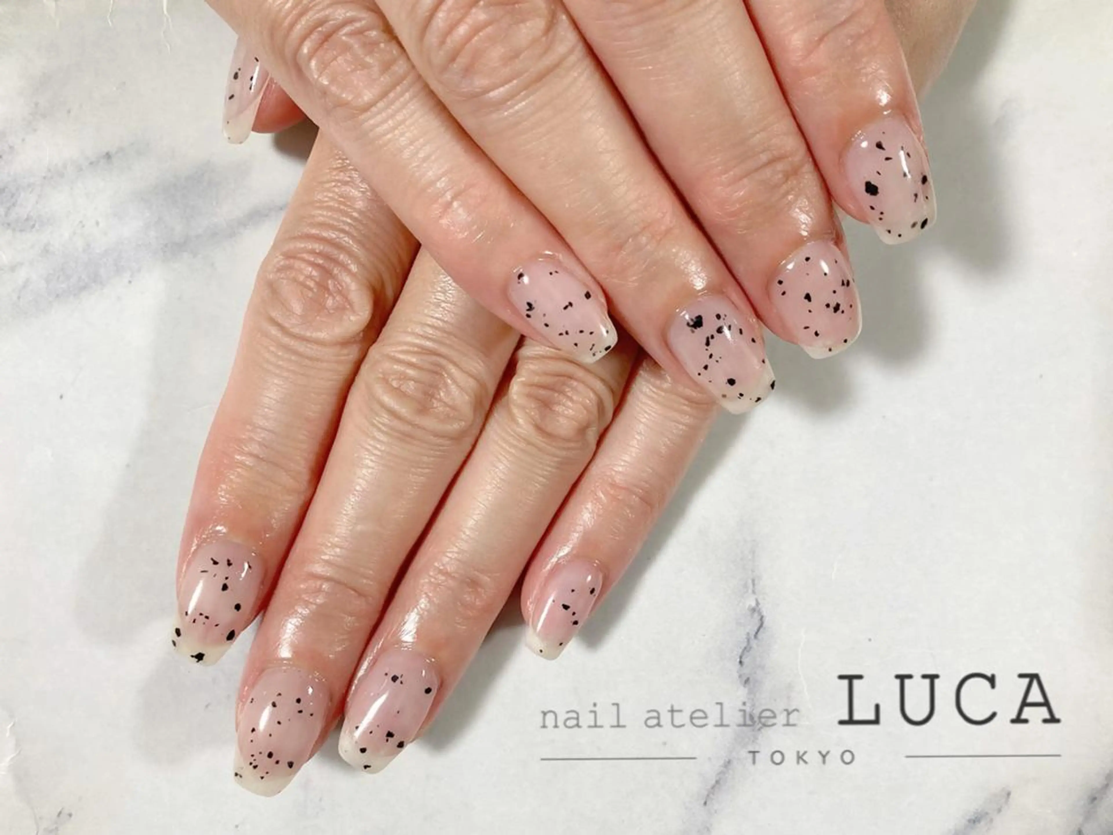 ネイル ジェルネイル ワンカラーネイル パラジェル ネイルアトリエルカ スタッフのネイルデザイン