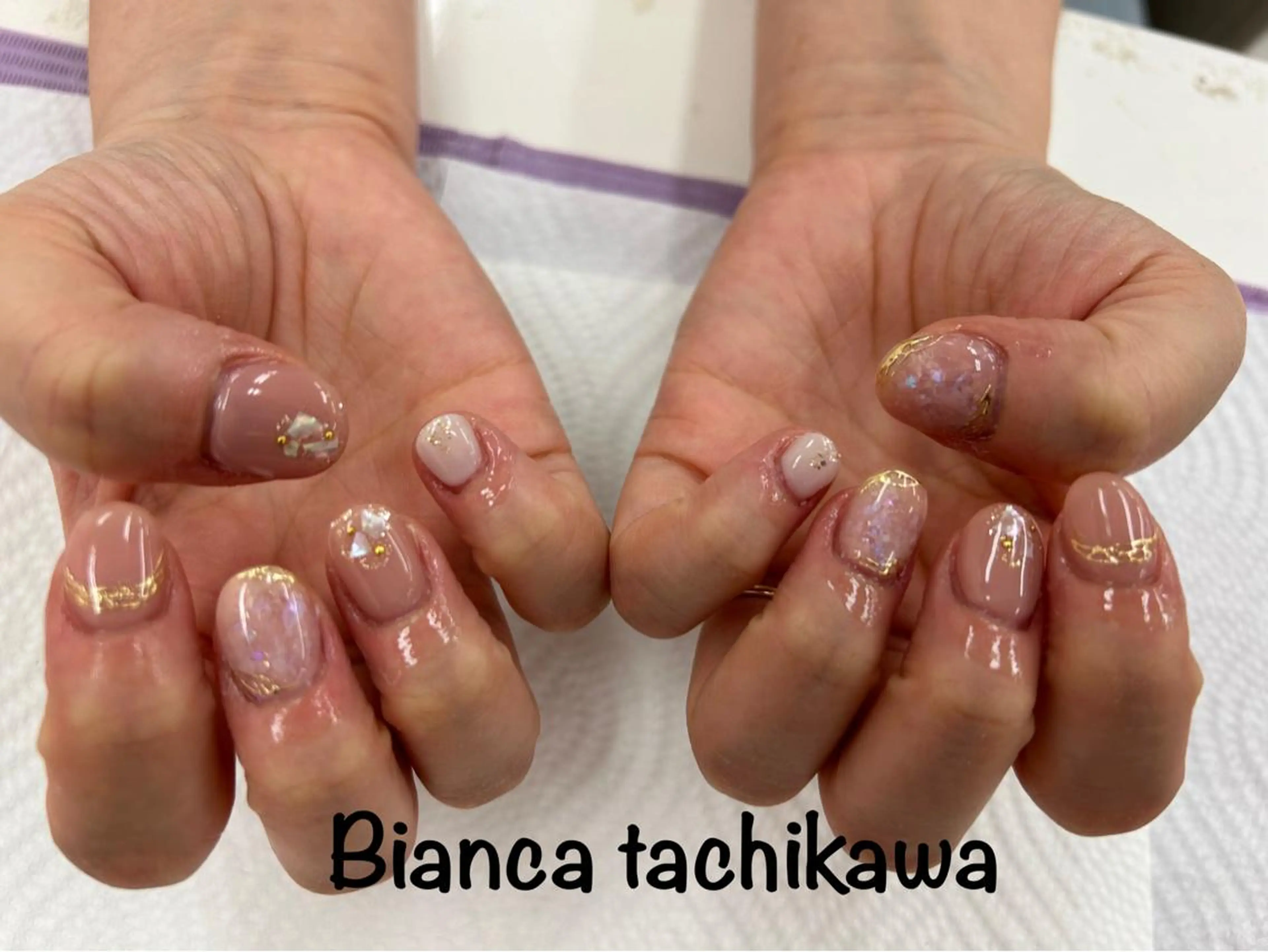 ネイル Bianca 立川店 小川のネイルデザイン