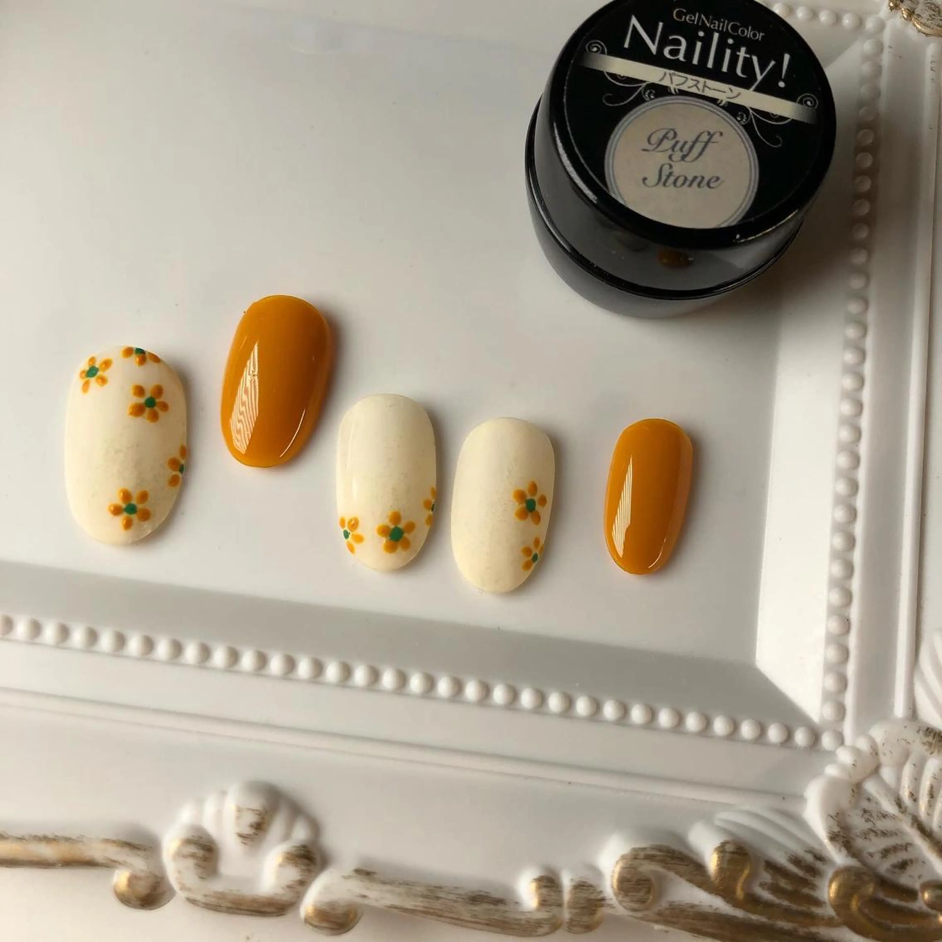 ネイル ジェルネイル 氷ネイル・うるうるネイル マグネットネイル ミラーネイル ニュアンスネイル You kyehwaのネイルデザイン