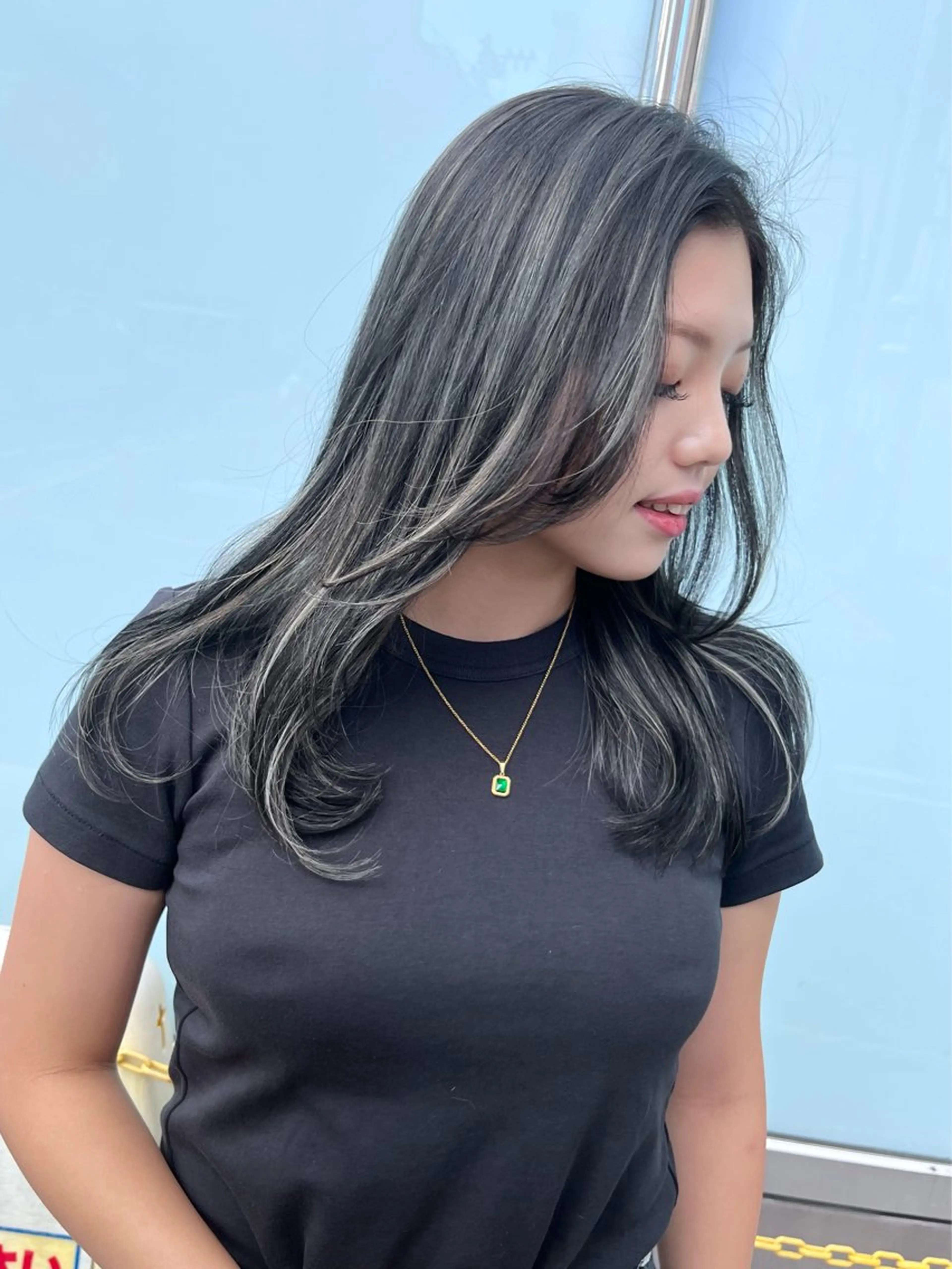 セミロング カラー ハイライトカラー ハイライト KANA🎀韓国 🇰🇷ハイライトのヘアスタイル