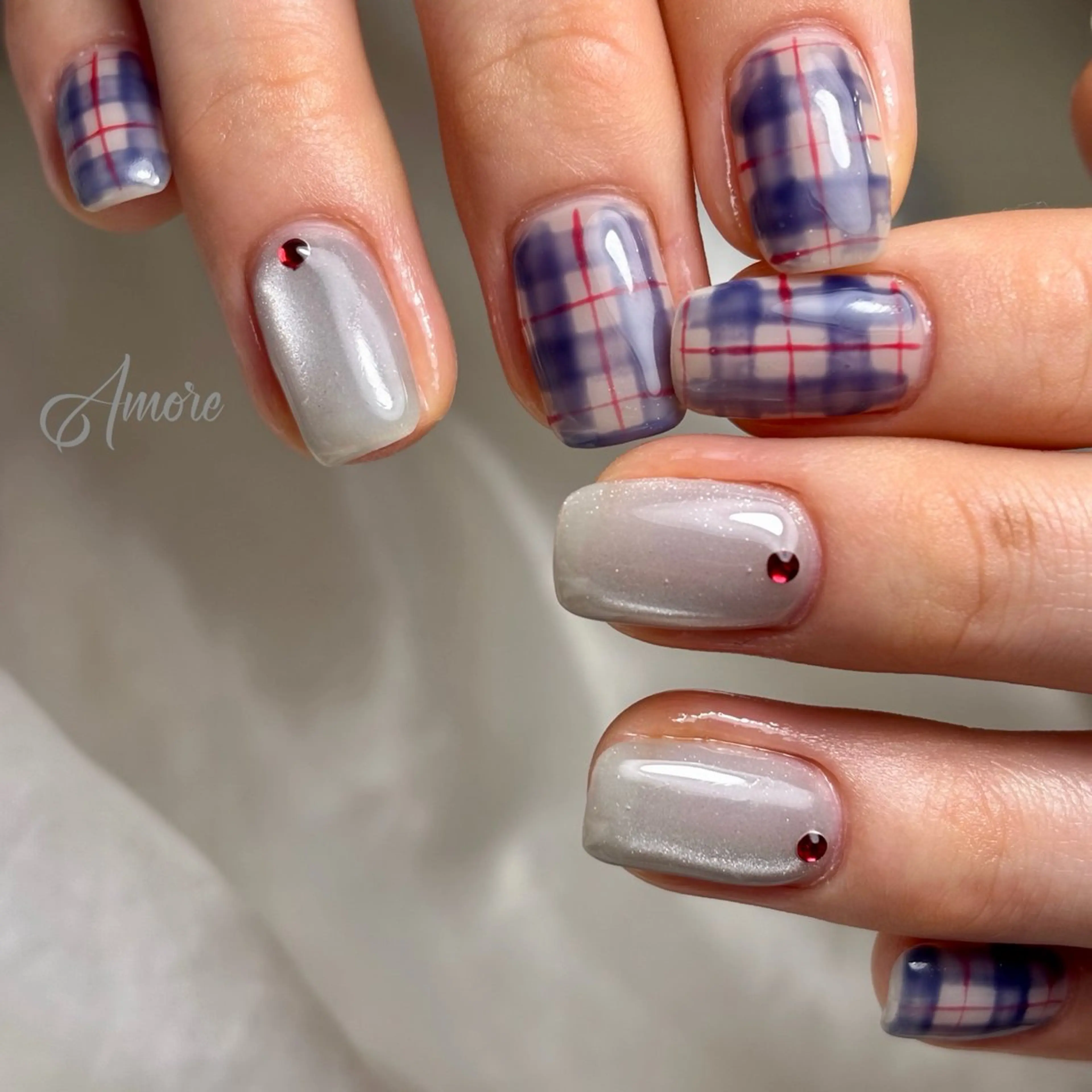 ネイル ジェルネイル キラキラネイル 韓国ネイル マグネットネイル パラジェル You kyehwaのネイルデザイン