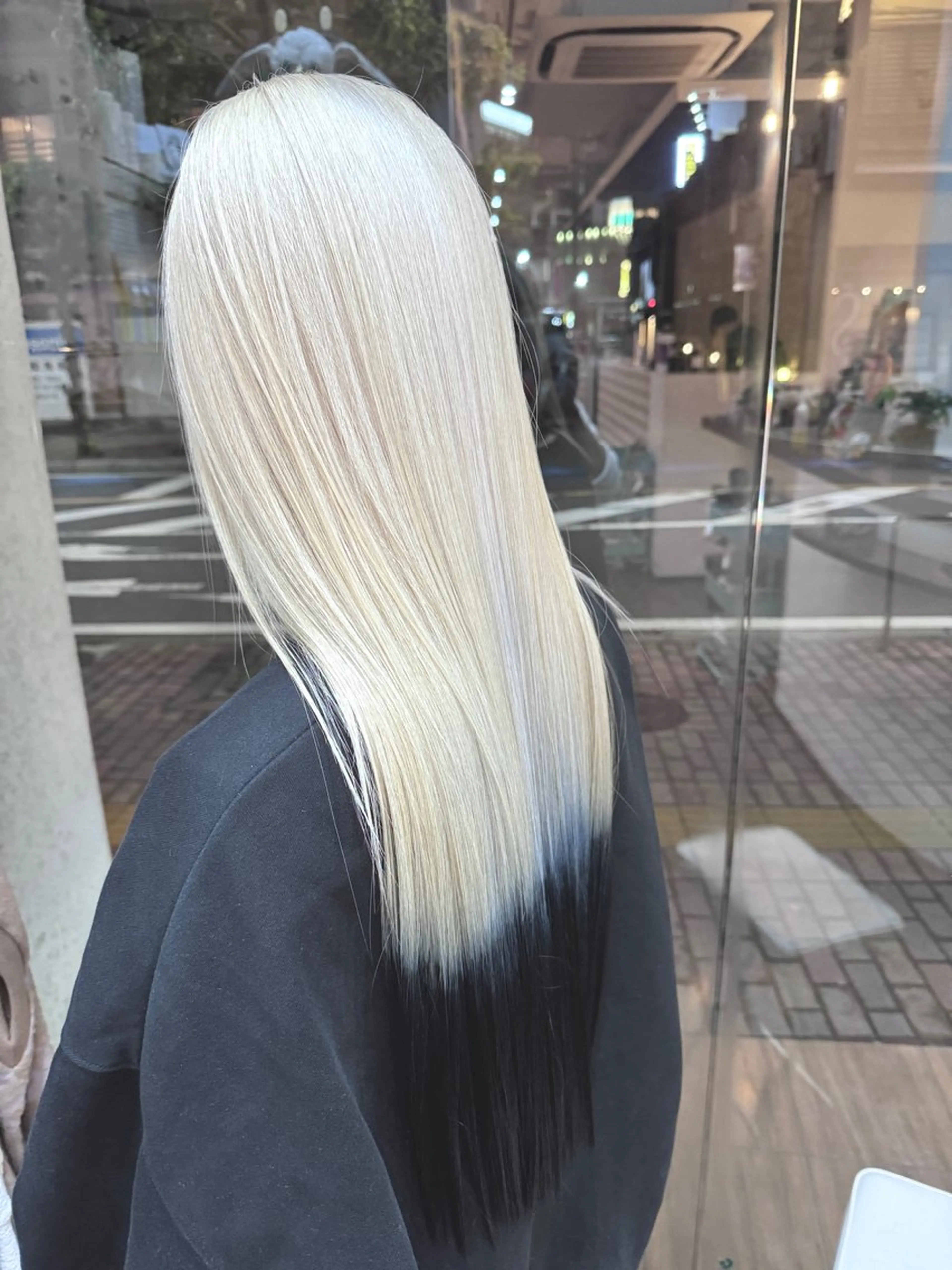 ロング CoCooN satoshiのヘアスタイル