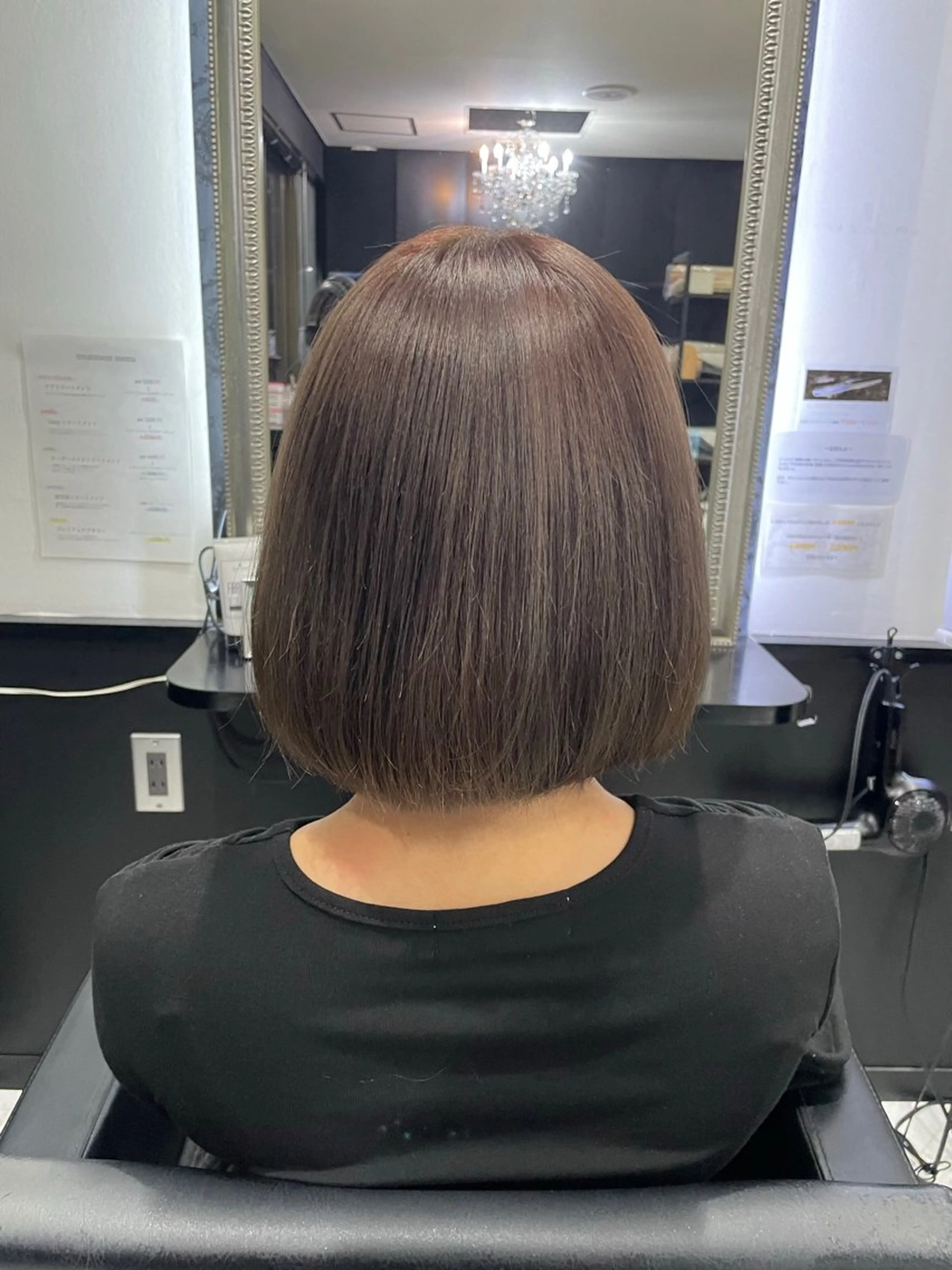 ミディアム カラー 長田 麻友子のヘアスタイル