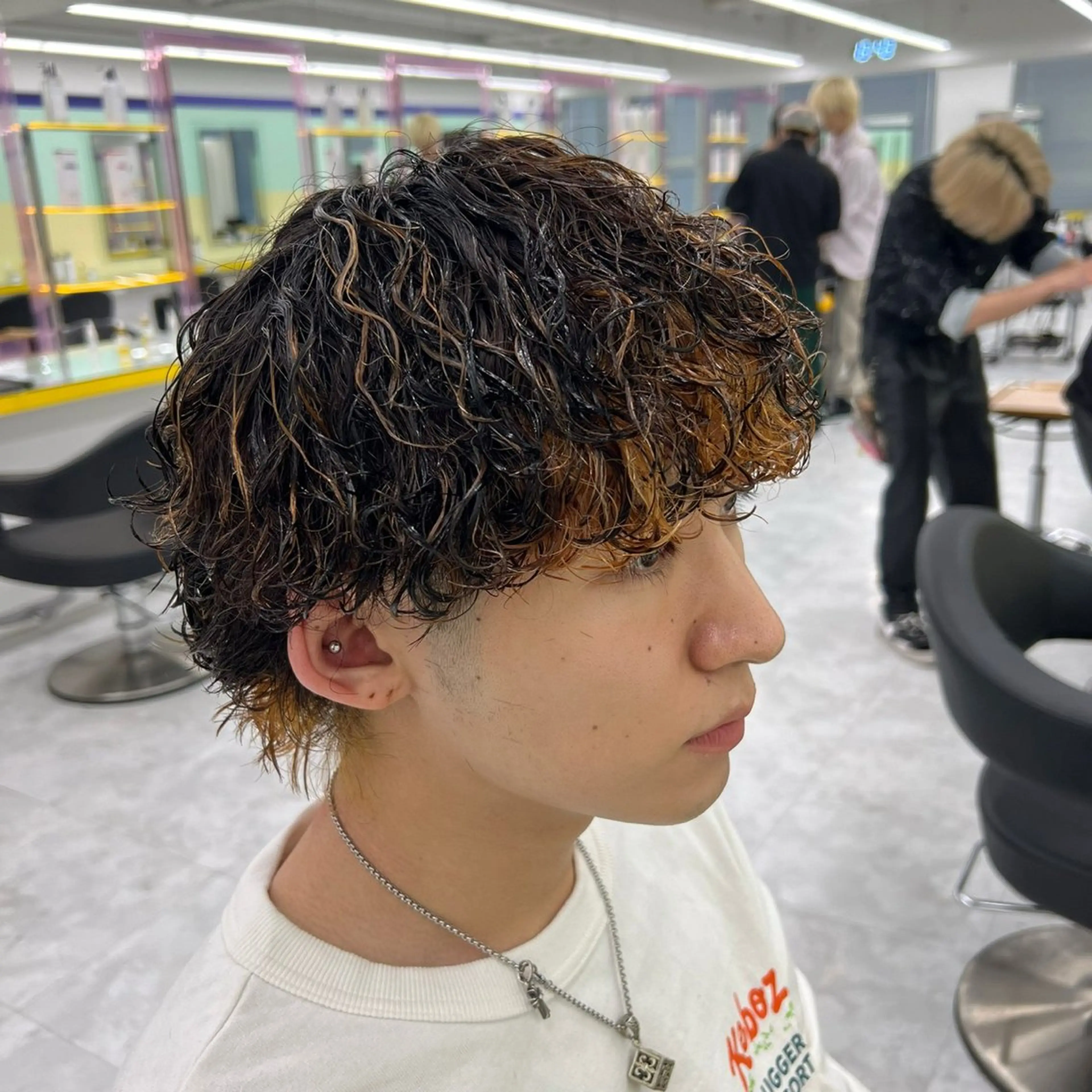 ショート カラー パーマ メンズ カット パーマ 韓国レイヤーカット /REIのヘアスタイル