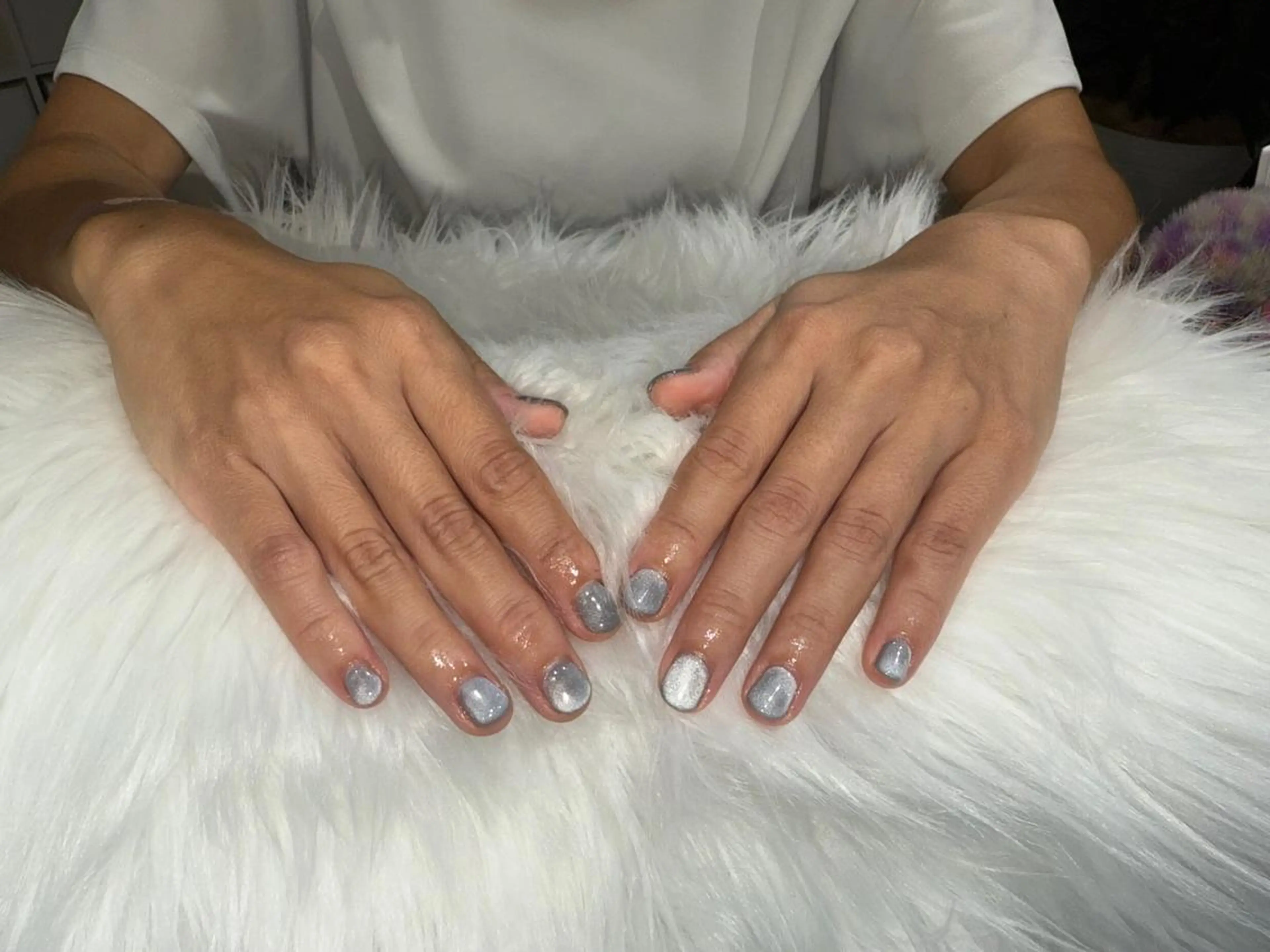 ネイル ブルー マグネットネイル Salon chou chou所属・chouchou renaのネイルデザイン