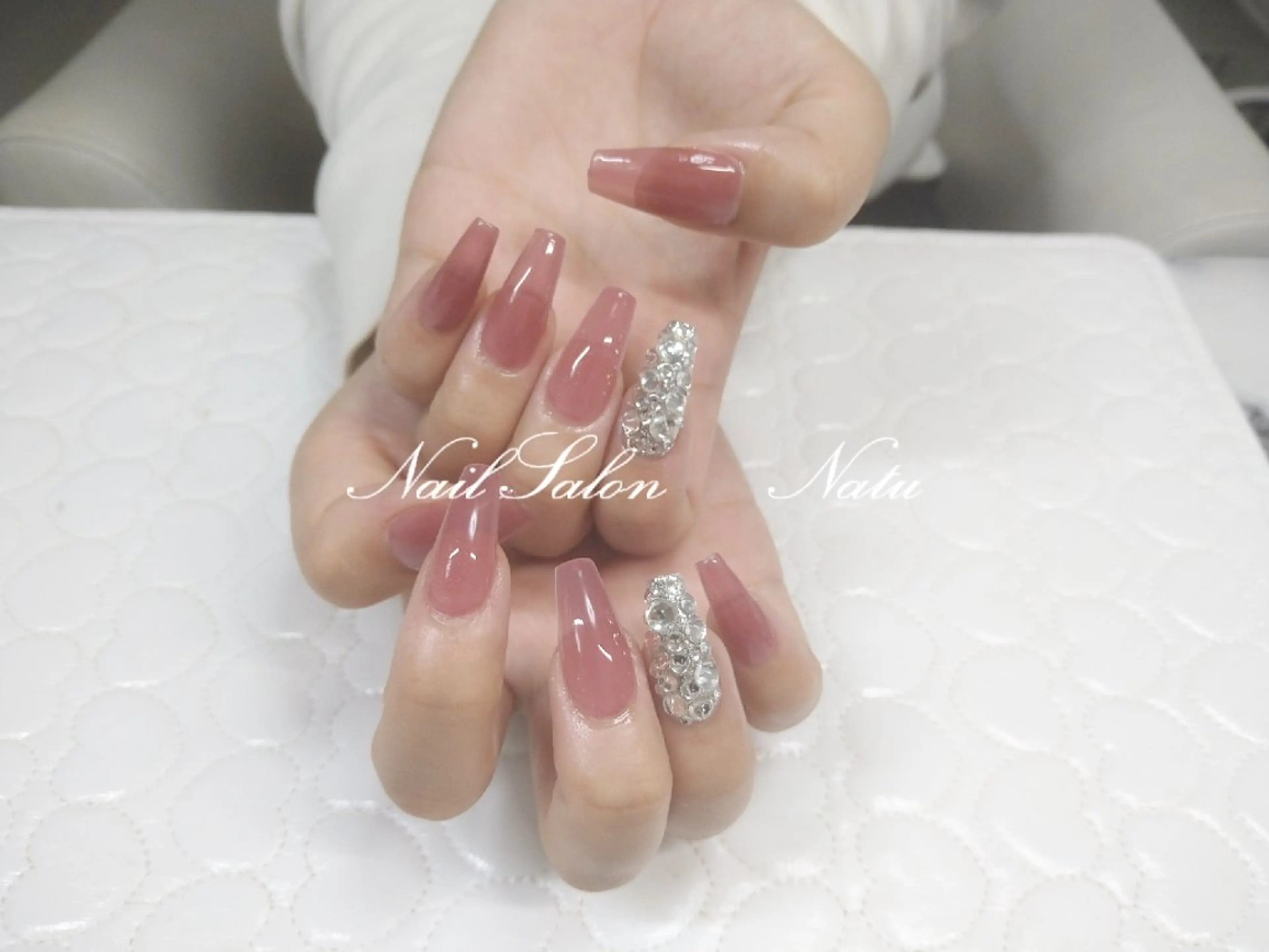ネイル 長さ出し nailsalon　 Natuのネイルデザイン