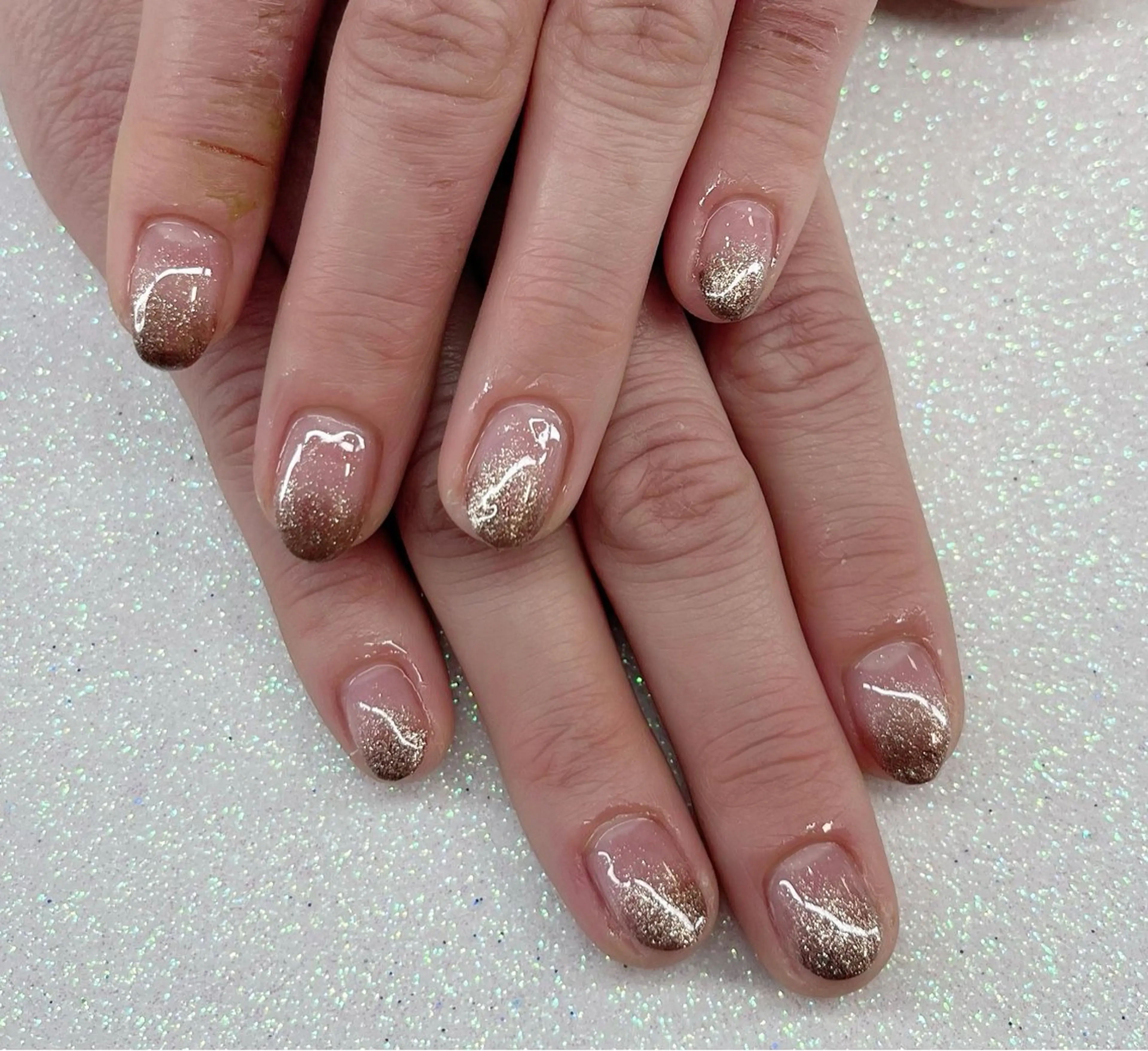 ネイル VIERU YURIのネイルデザイン