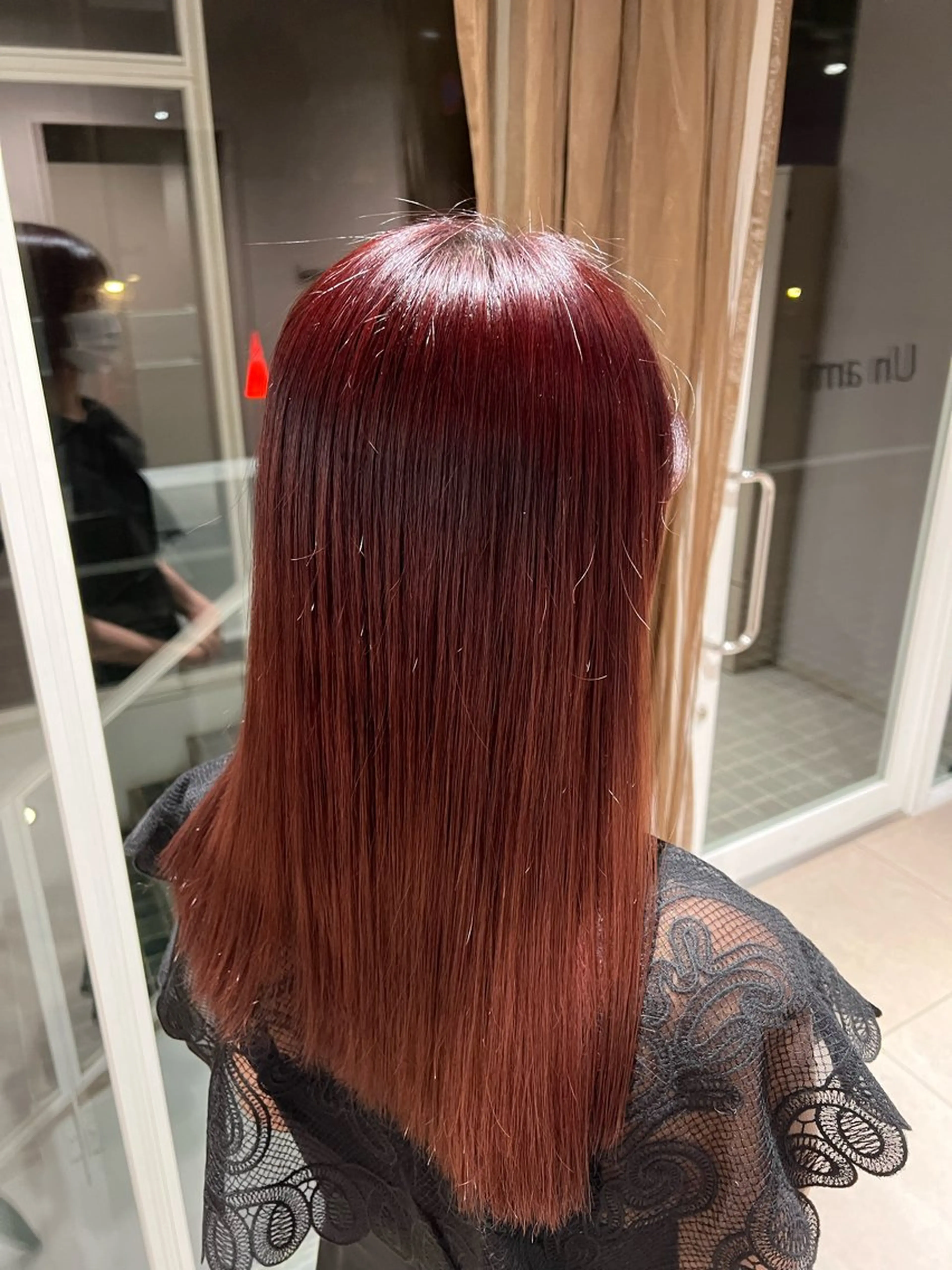 ミディアム カラー レッドカラー 髪質改善 トリートメント トリートメント 髪質改善カラー Unami 太田英寿のヘアスタイル