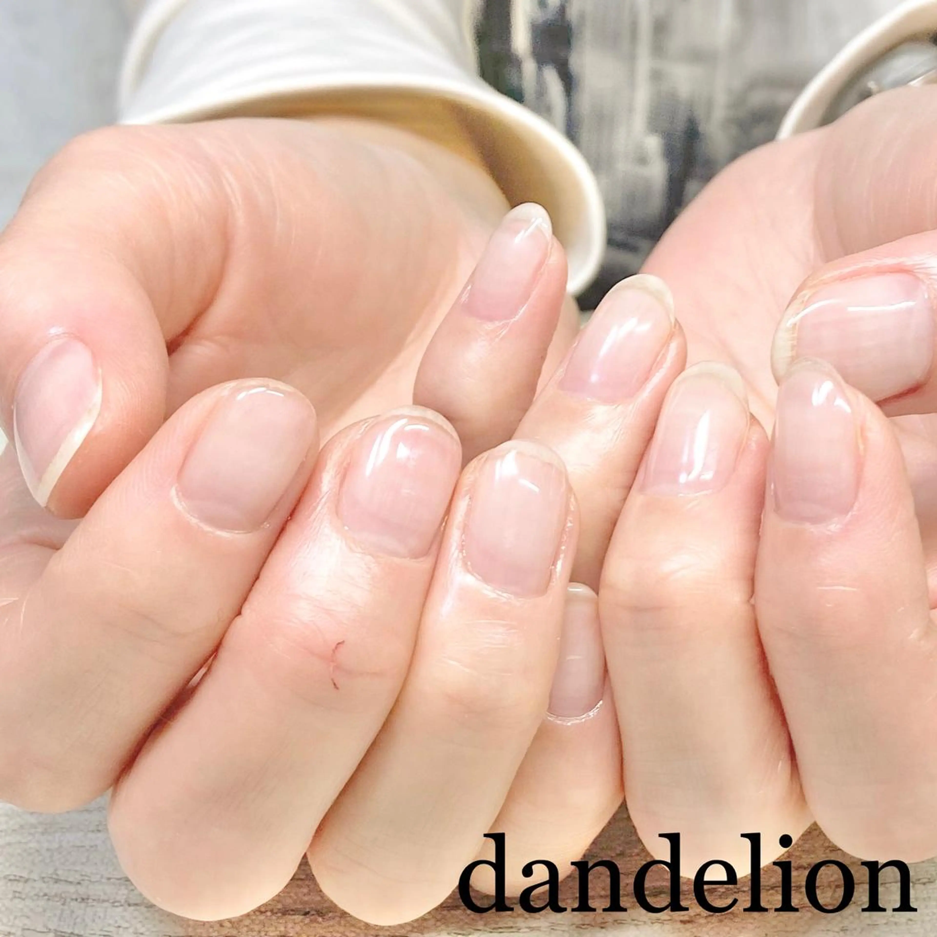 ネイル ハンドネイル ハンドケア dandelion ダンデライオンのネイルデザイン