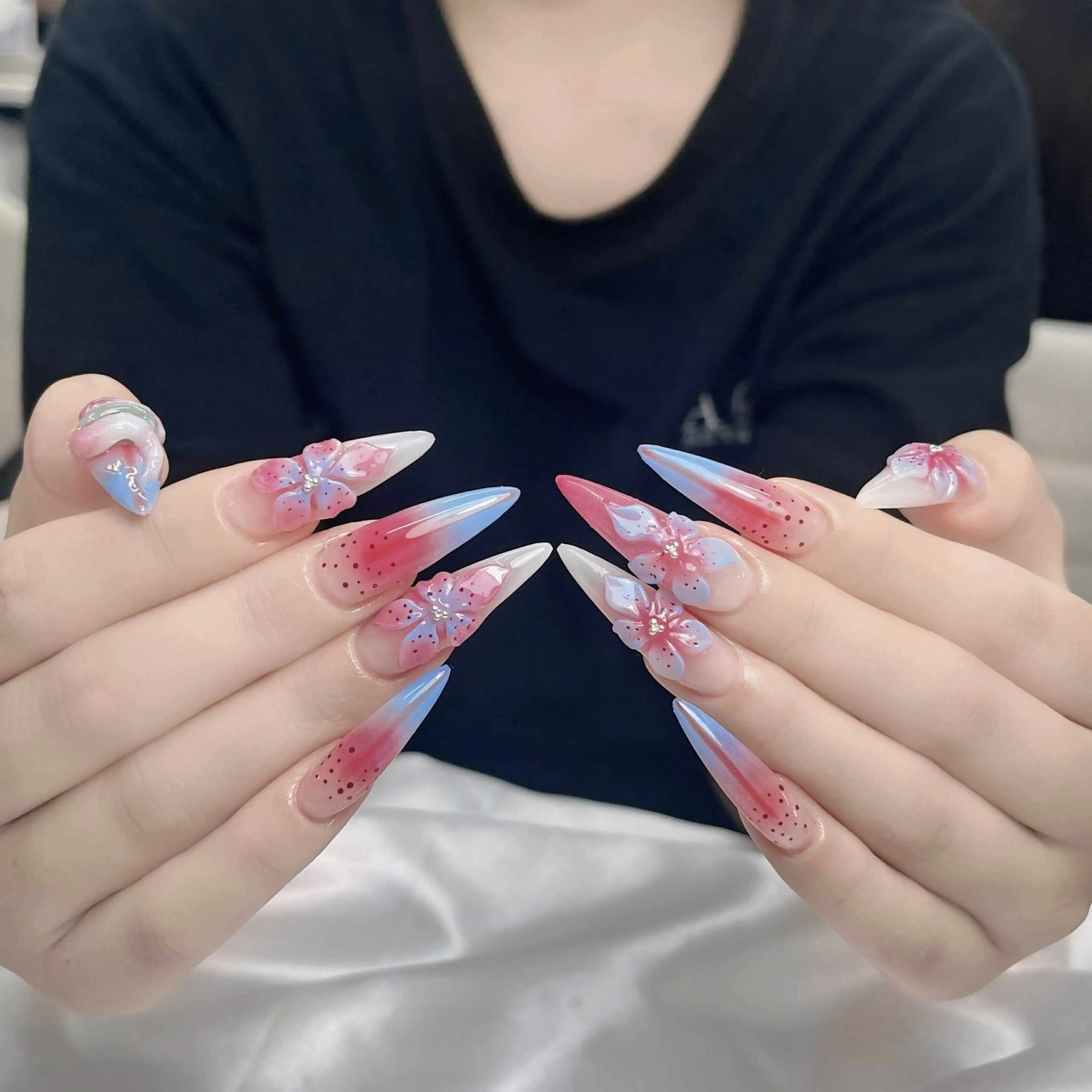ネイル アートネイル ジェルネイル キラキラネイル 持ち込み シンプルネイル Nova Nail Salonのネイルデザイン