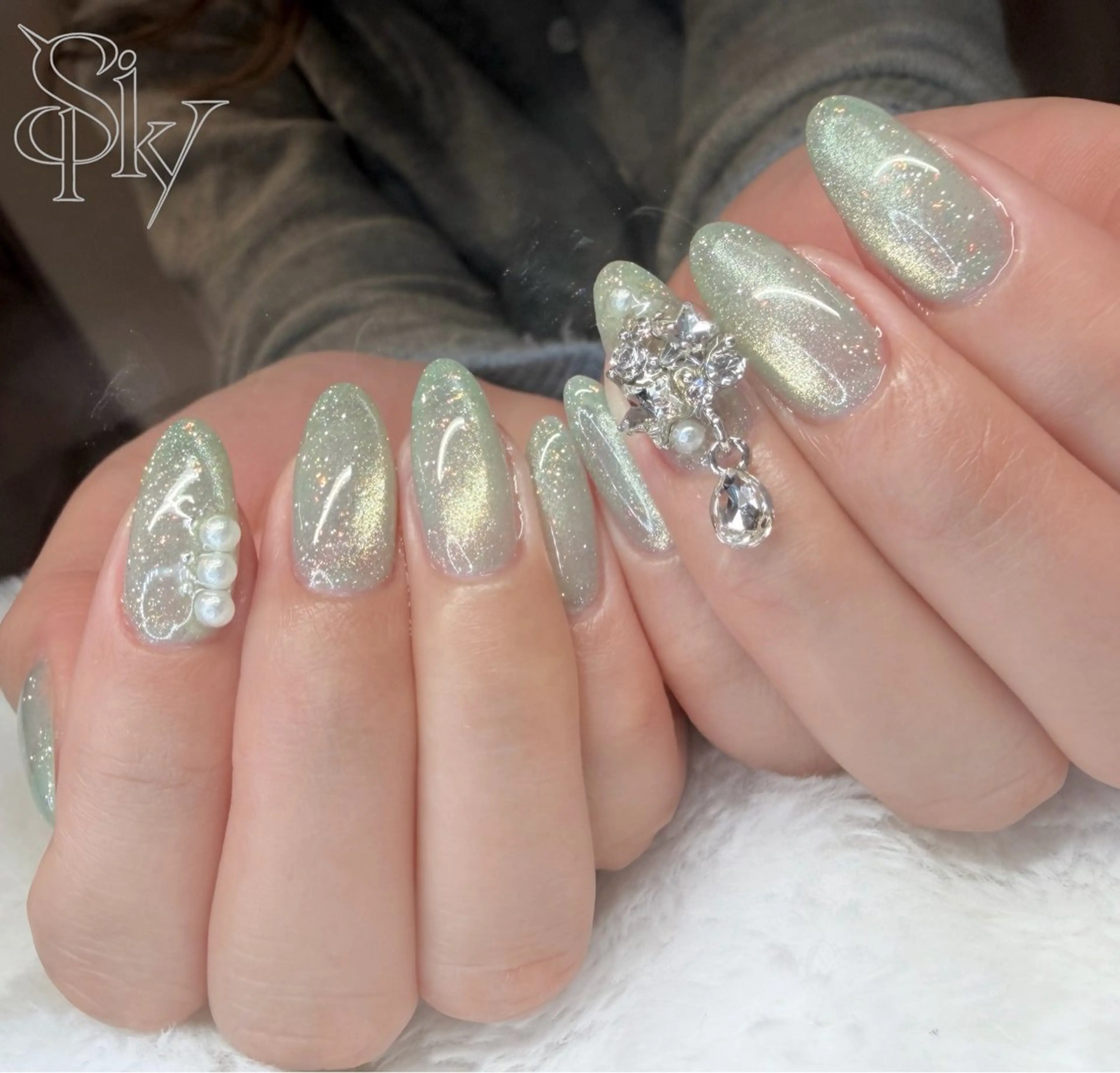 ネイル ハンドネイル Spiky とうげ ふうかのネイルデザイン