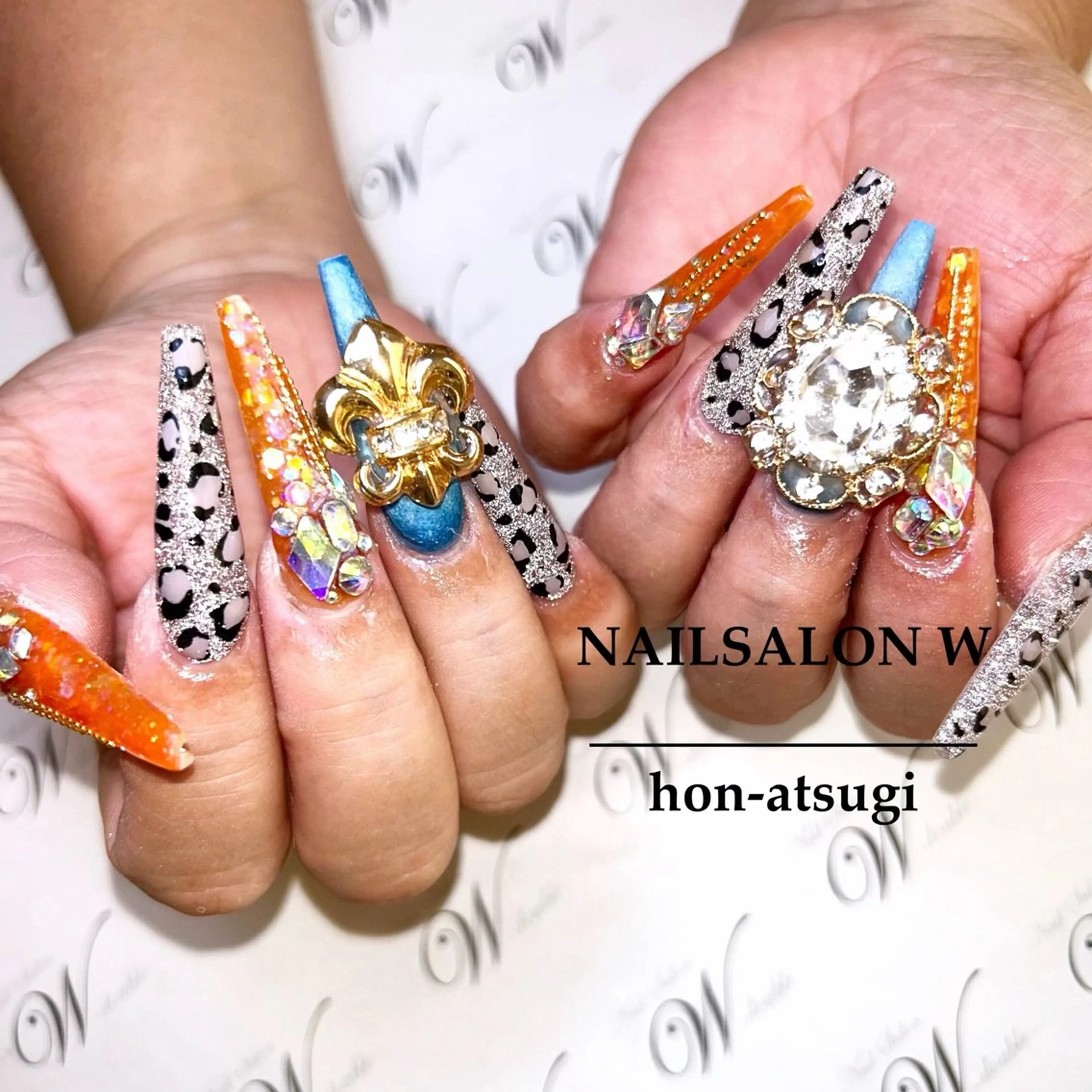 ネイル アートネイル ジェルネイル ロングネイル スカルプネイル ワンホンネイル ネイルサロン ダブルのネイルデザイン