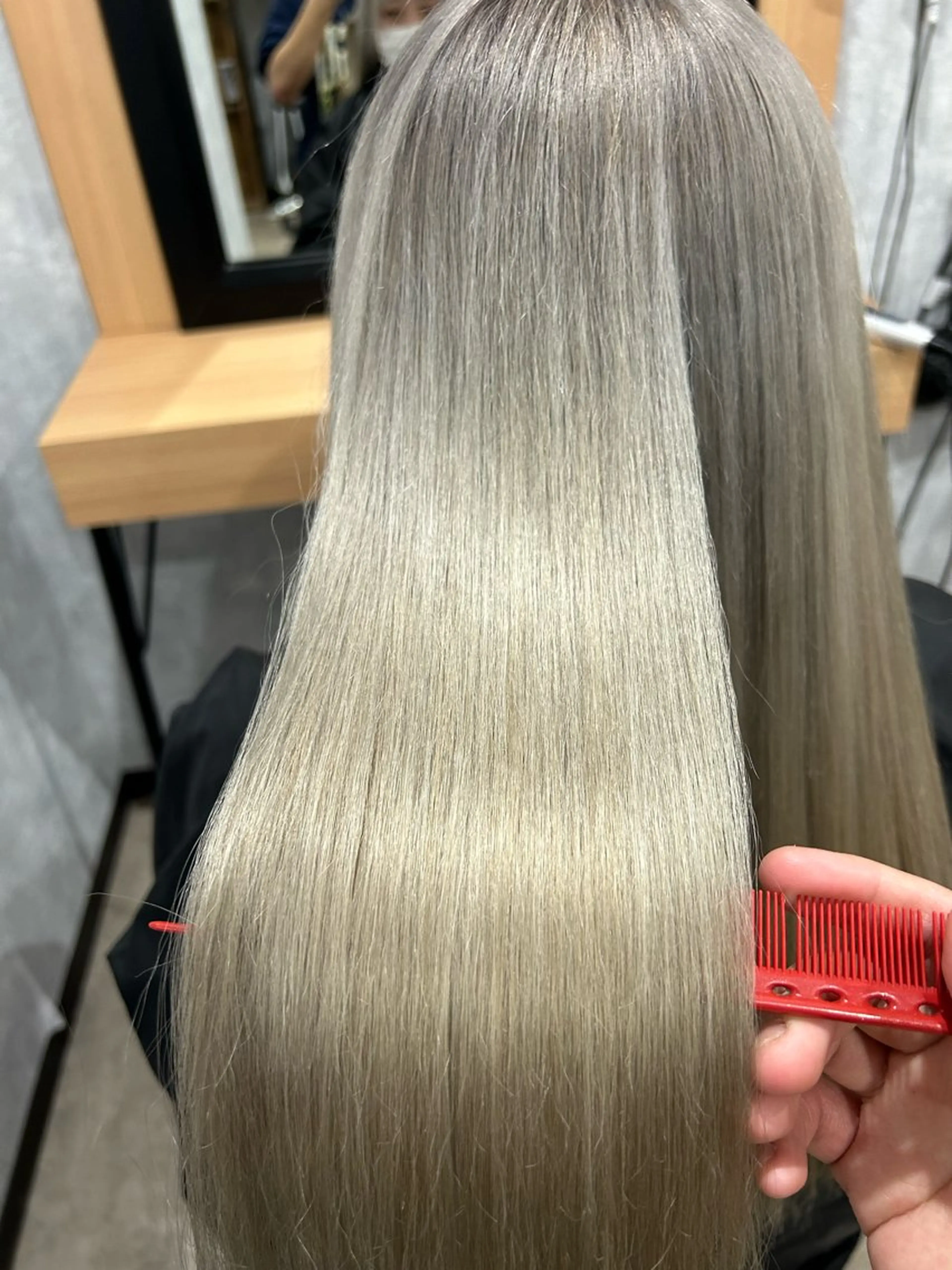 ロング 最新ケアカラー 髪質改善YUTOのヘアスタイル