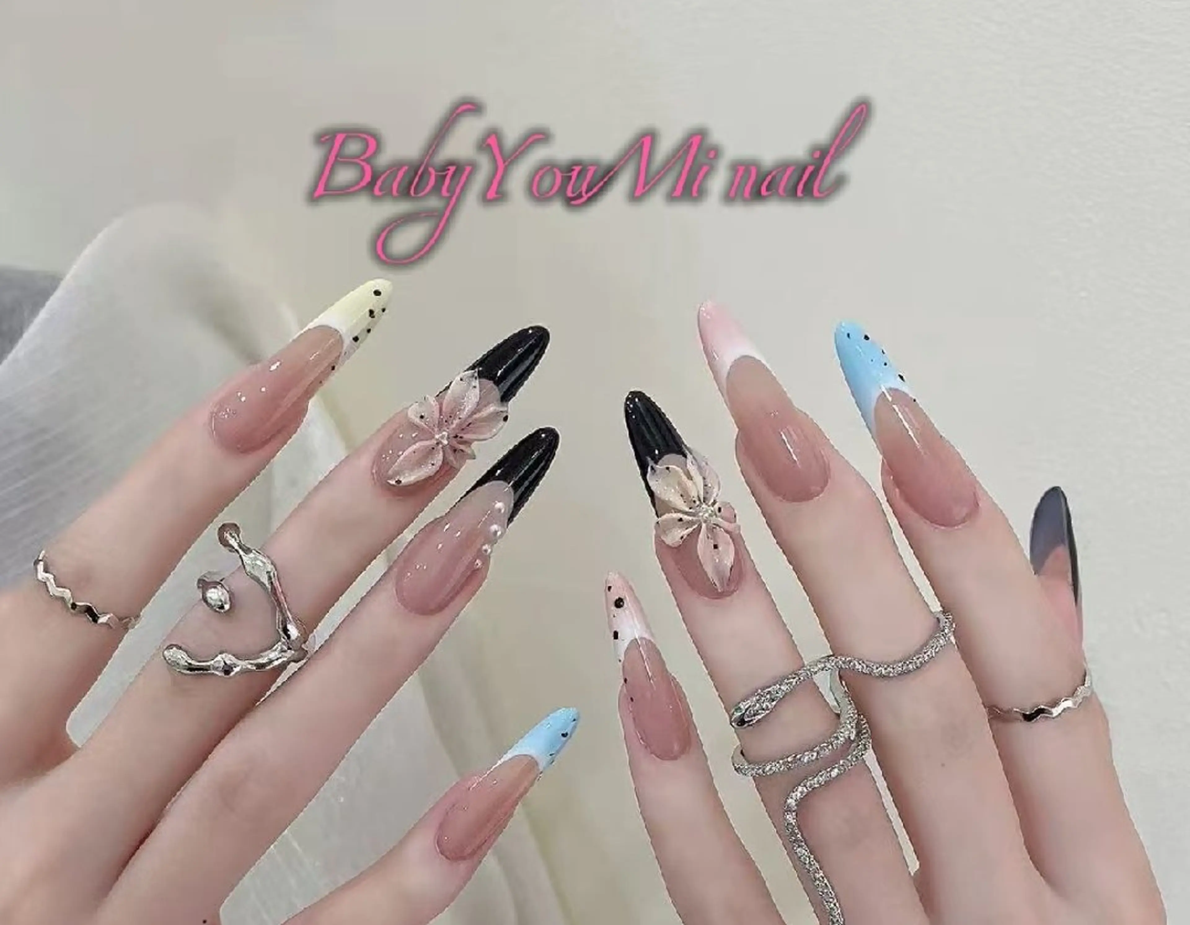 ネイル オーロラネイル フラワーネイル フットネイル フレンチネイル ジェルネイル ハンドネイル Oomiya 服部のネイルデザイン