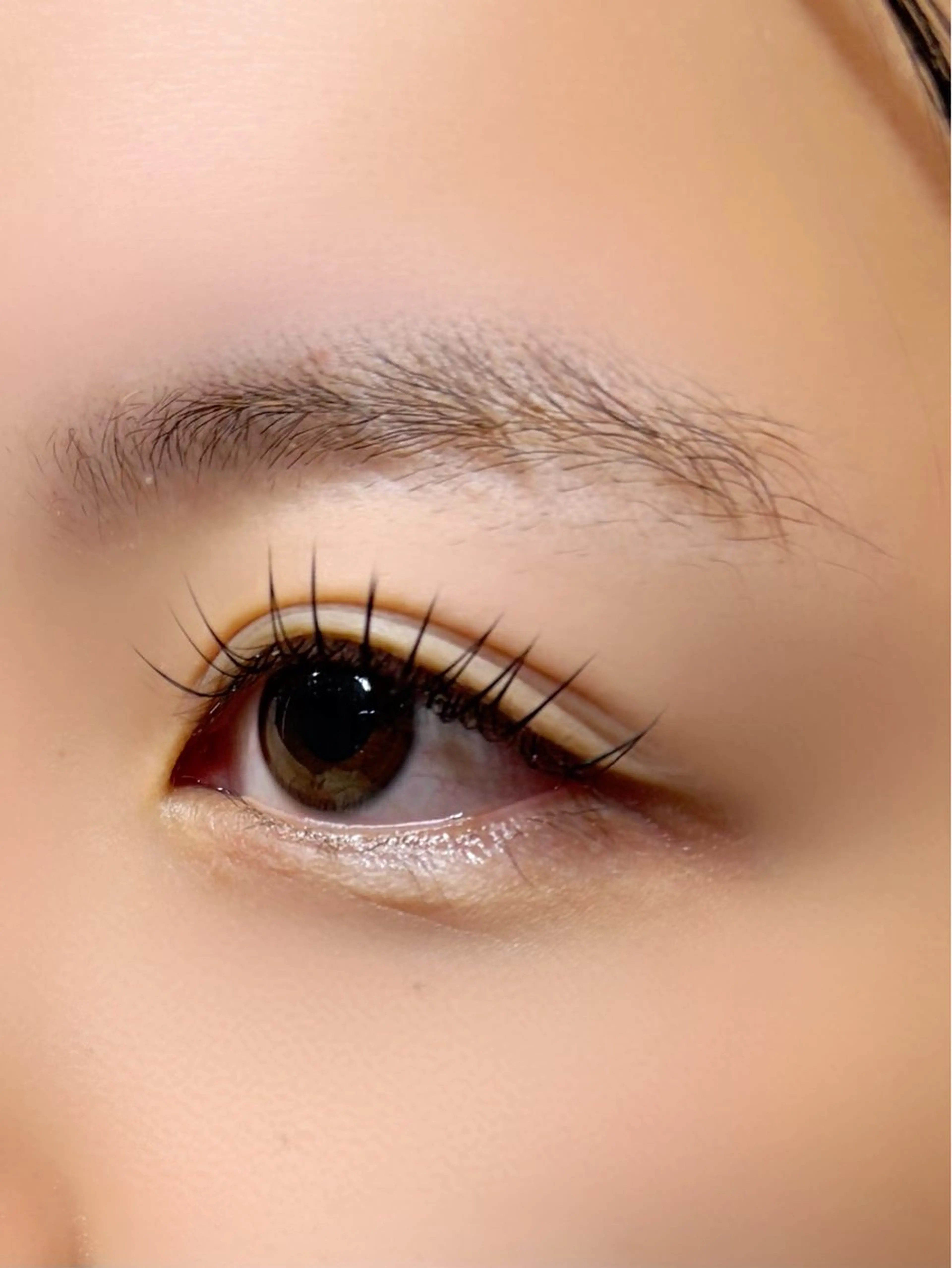 マツエク・マツパ 束感まつ毛 フラットラッシュ 韓国風マツエク ナチュラル ワンホンマツエク マツエク 🤍noi. 🤍✴︎*のマツエク・マツパデザイン