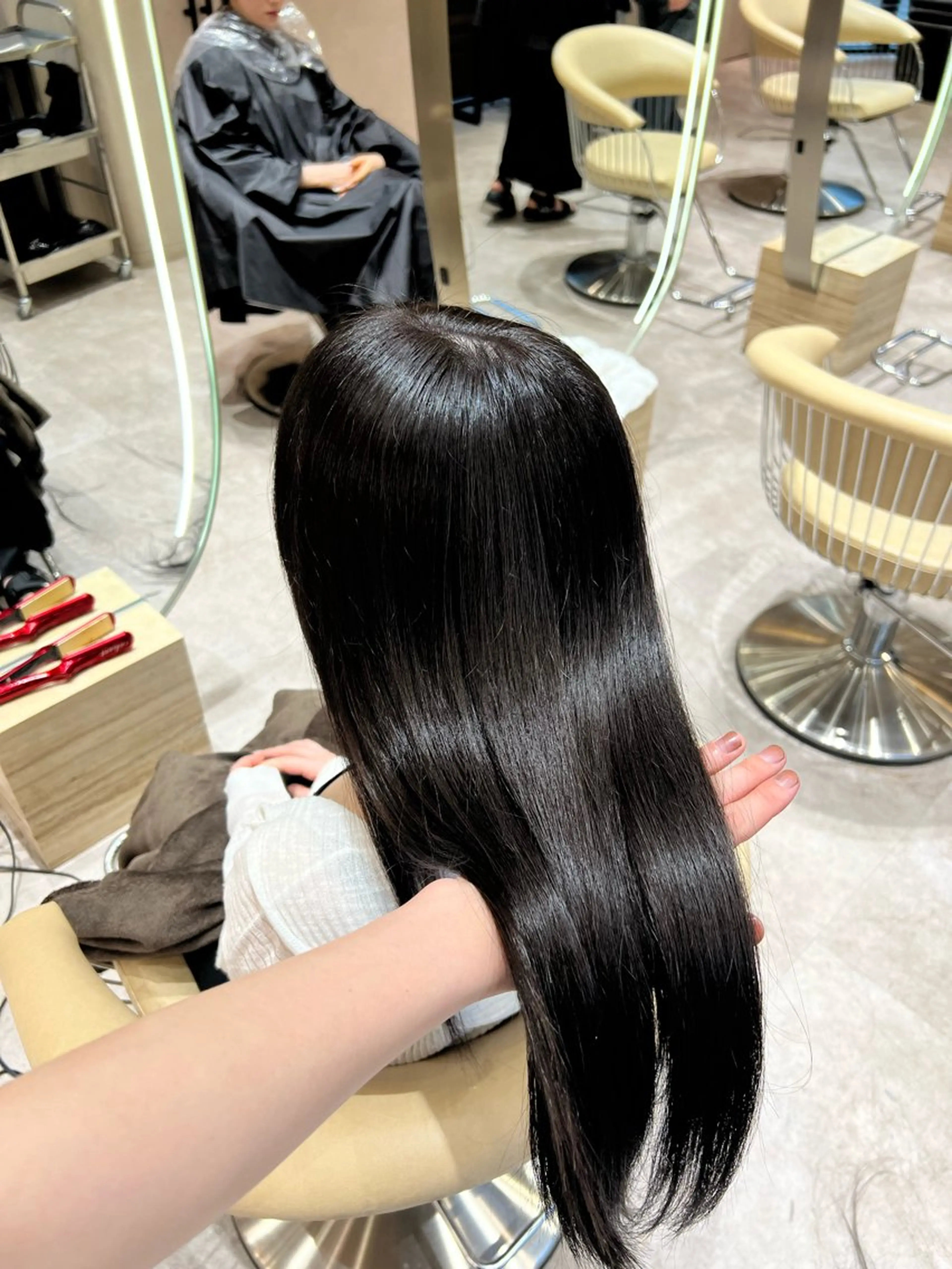 ミディアム カラー ✨髪質改善 縮毛矯正 艶髪 立川 コウキ✨のヘアスタイル