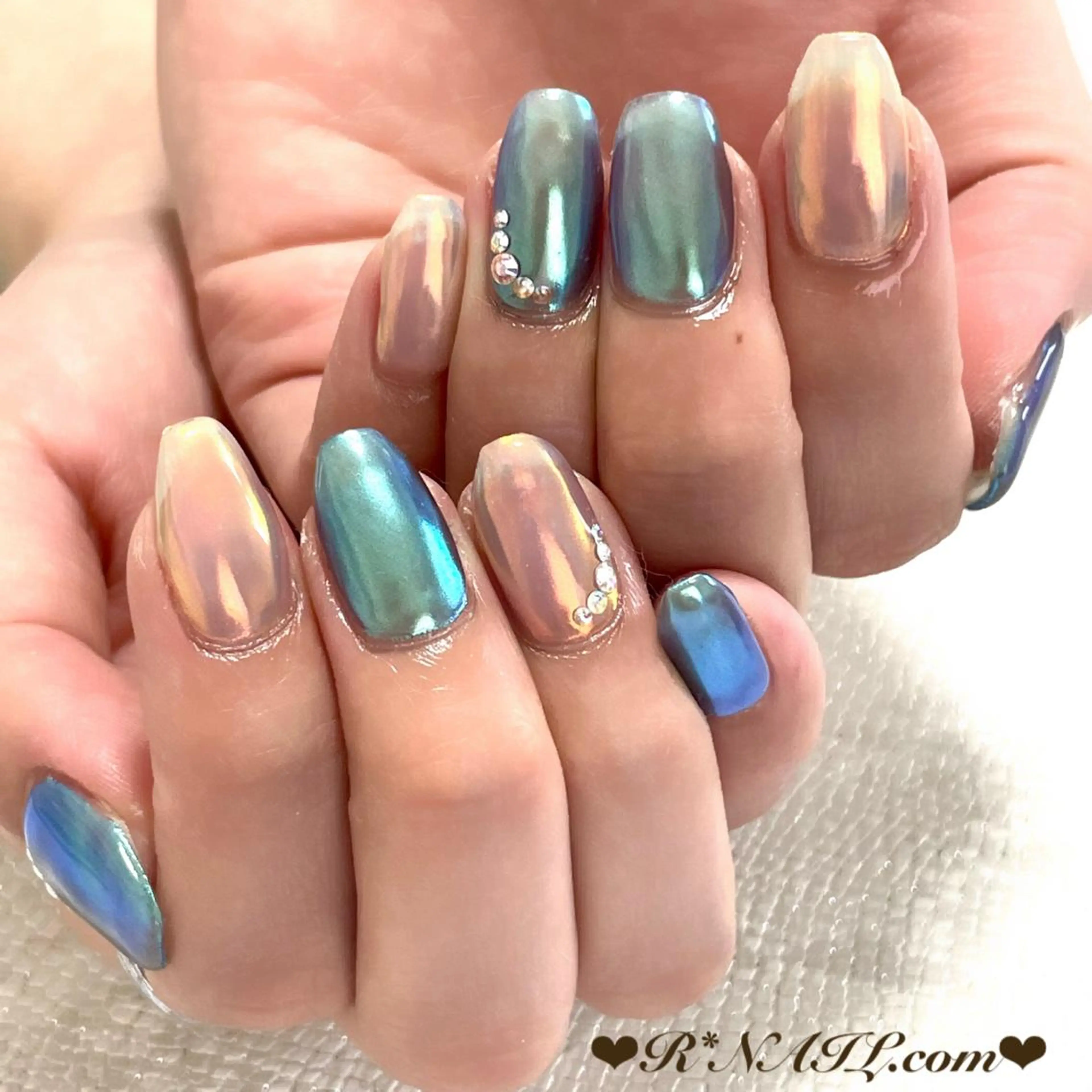 ネイル ミラーネイル 夏ネイル ハンドネイル R*NAIL .comのネイルデザイン