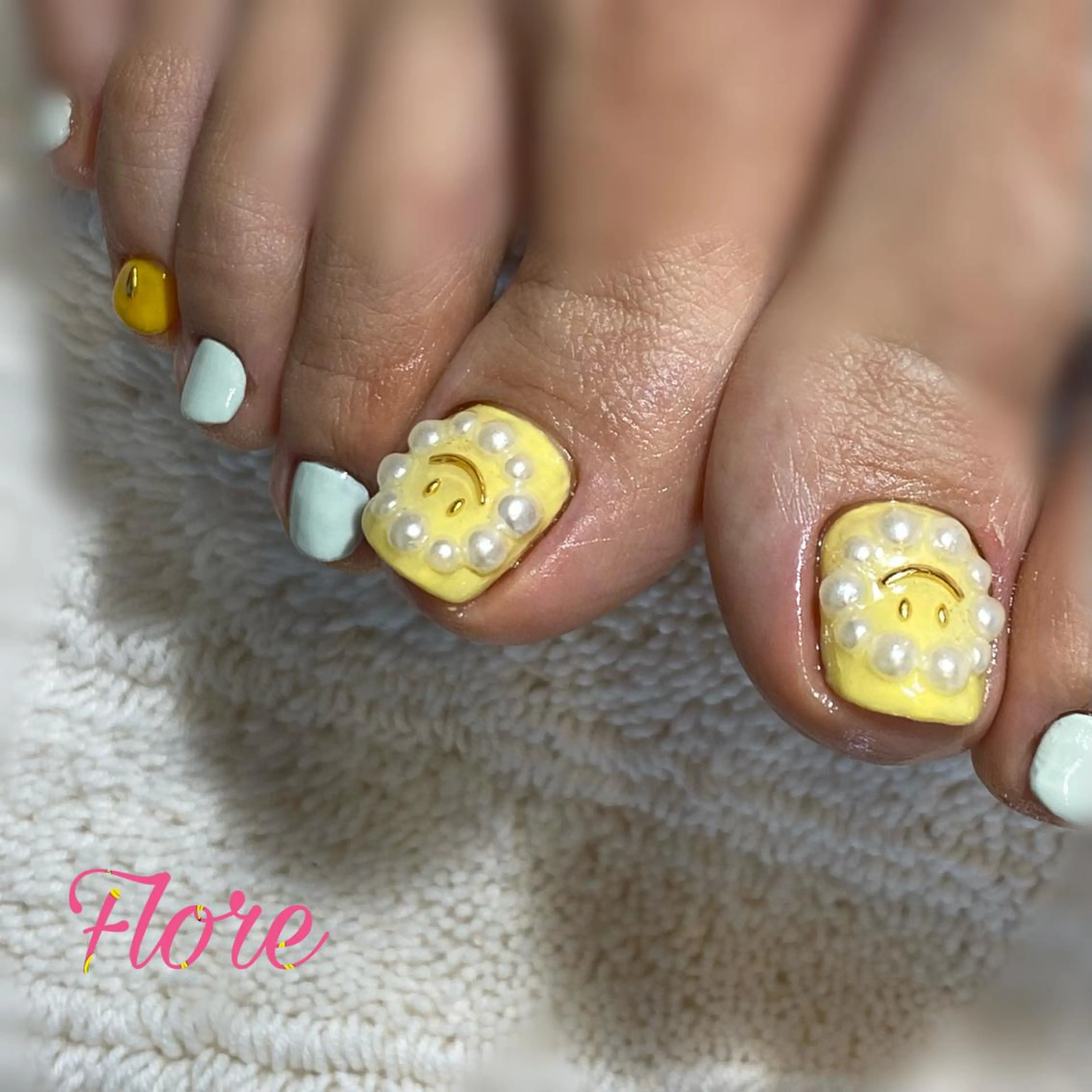 ネイル Flore (フロール)の眉毛・アイブロウイメージ