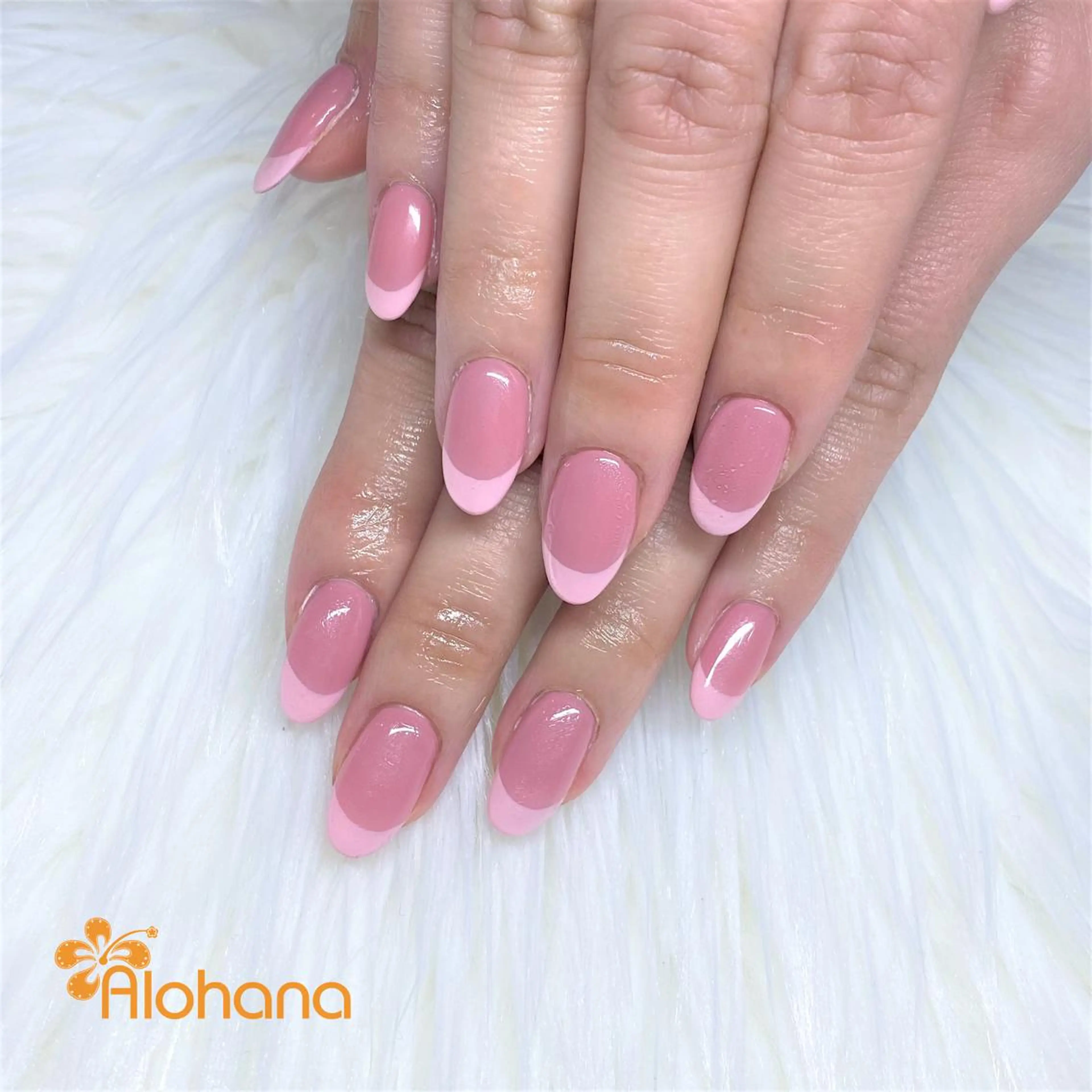 ネイル フレンチネイル ハンドネイル Alohana所属・Alohana Minaのネイルデザイン