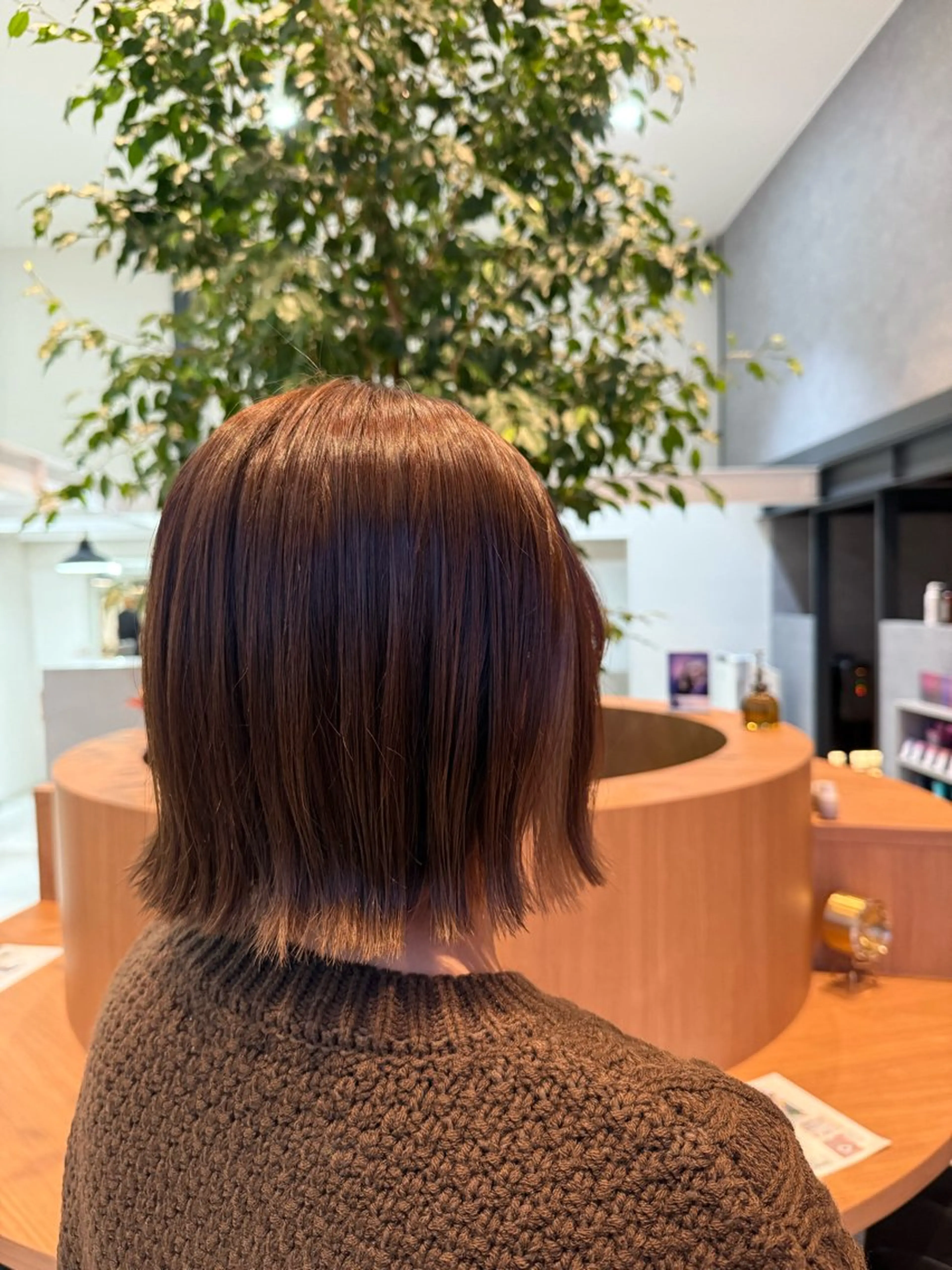 ミディアム カラー ショートボブ ボブ カット ヘアカラー トリートメント ayaka |トレンドヘアのヘアスタイル